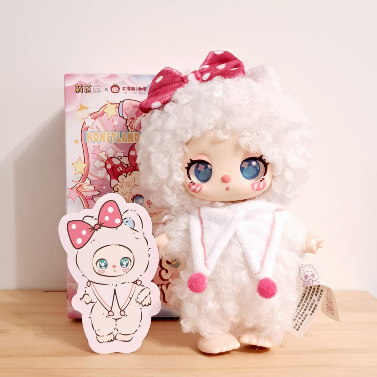 Fragrant Snow Meow (White with Star Eyes) - Honeyland Enchantment Liila's Lucky Cat - Liila Toys