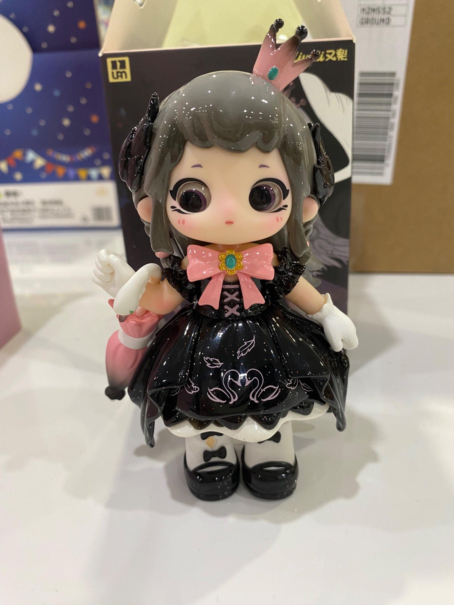 Black Swan - The Esoteric Fable by Ziyuli - Mindzai Toy Shop