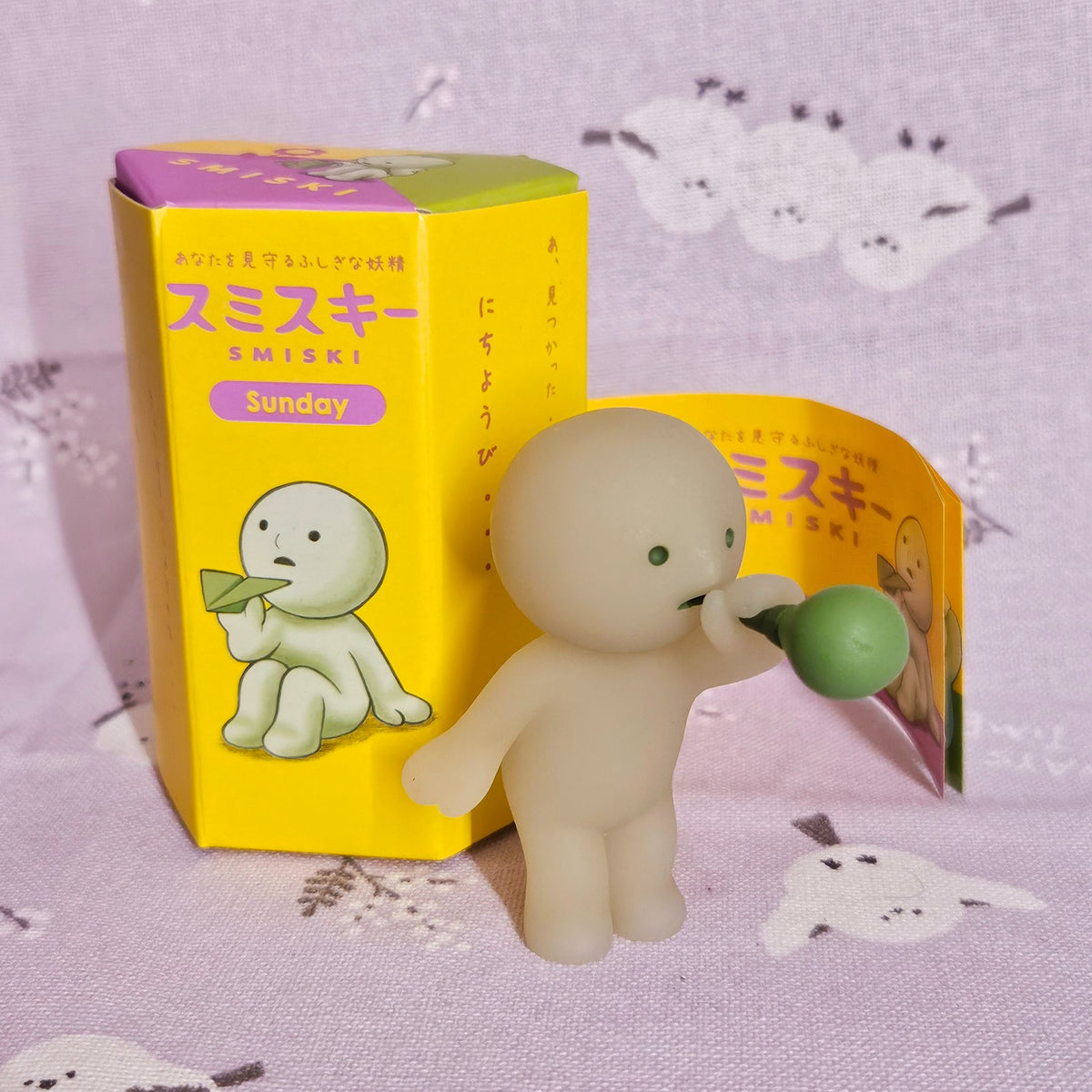 Blowing Bubbles - Smiski Sunday Series