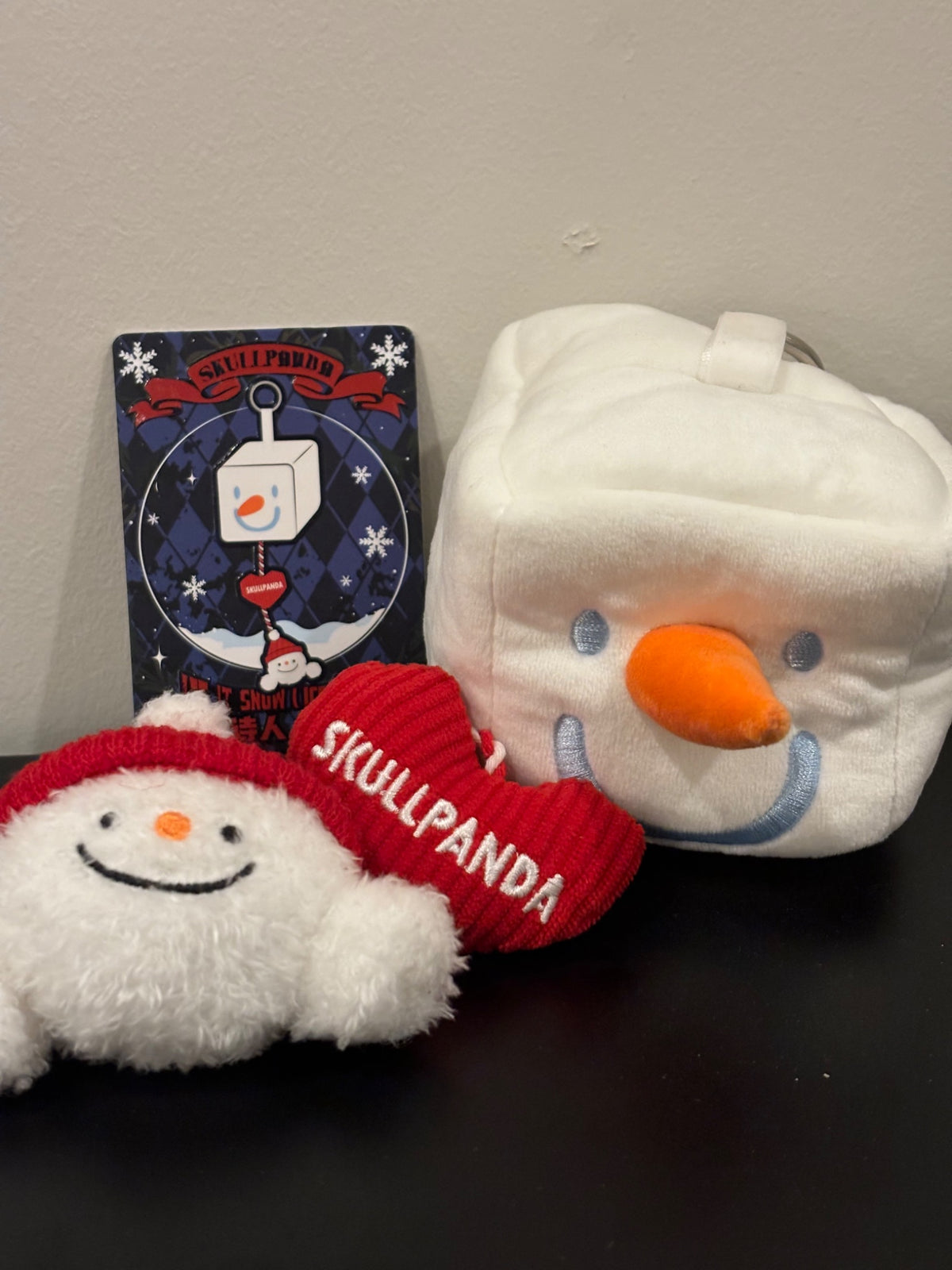 Let it Snow (Secret) - Skullpanda Tell Me What You Want Plush Pendant Series