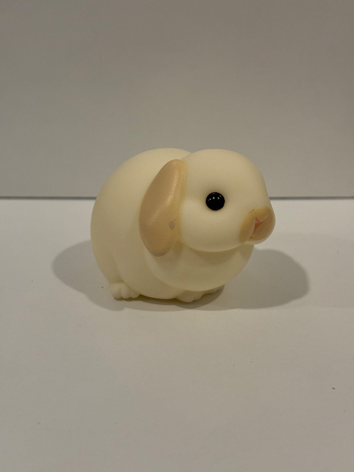 Cream Ears Lop Ear Bunny - Light-up Bunny Gacha