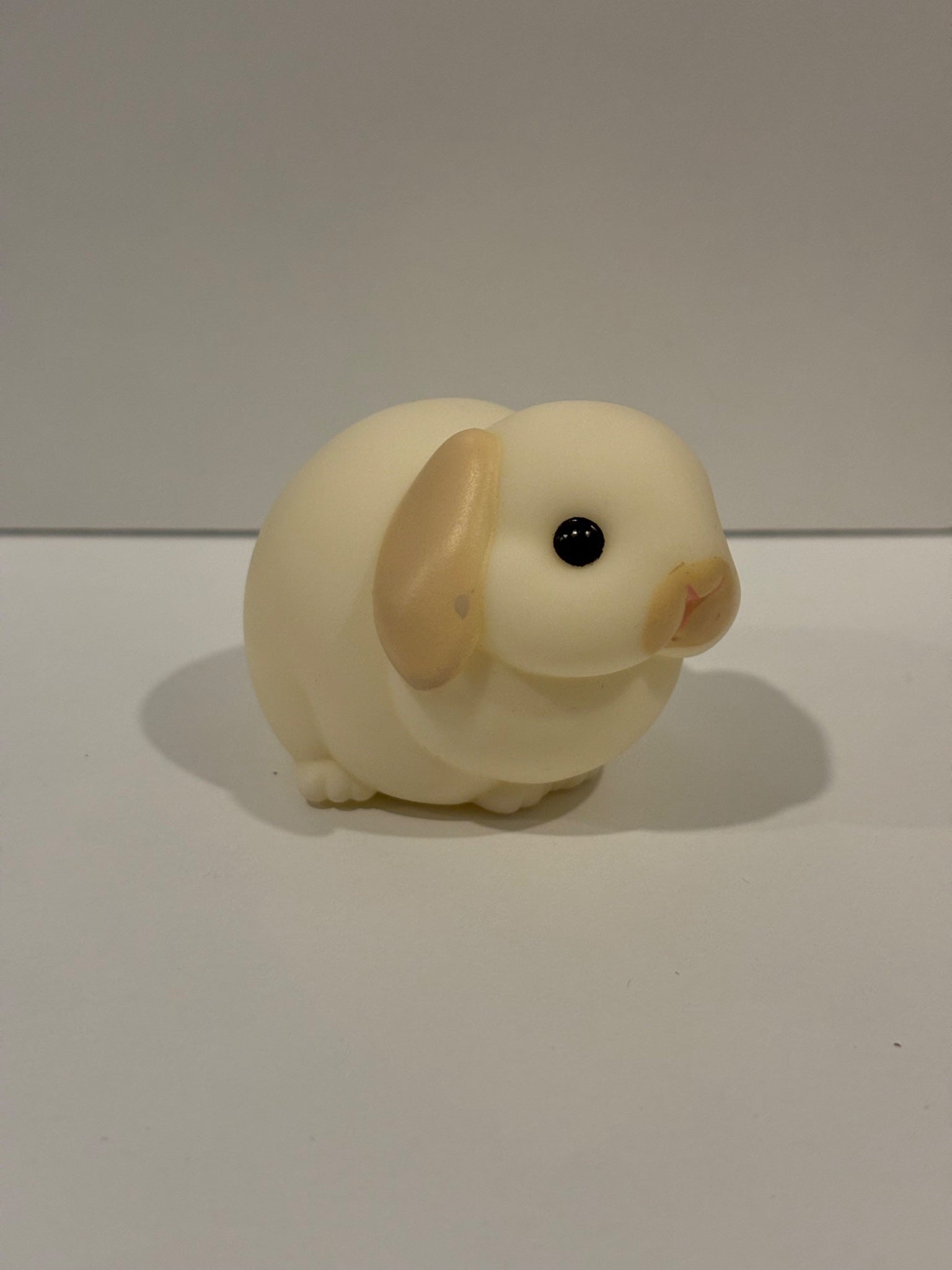 Cream Ears Lop Ear Bunny - Light-up Bunny Gacha