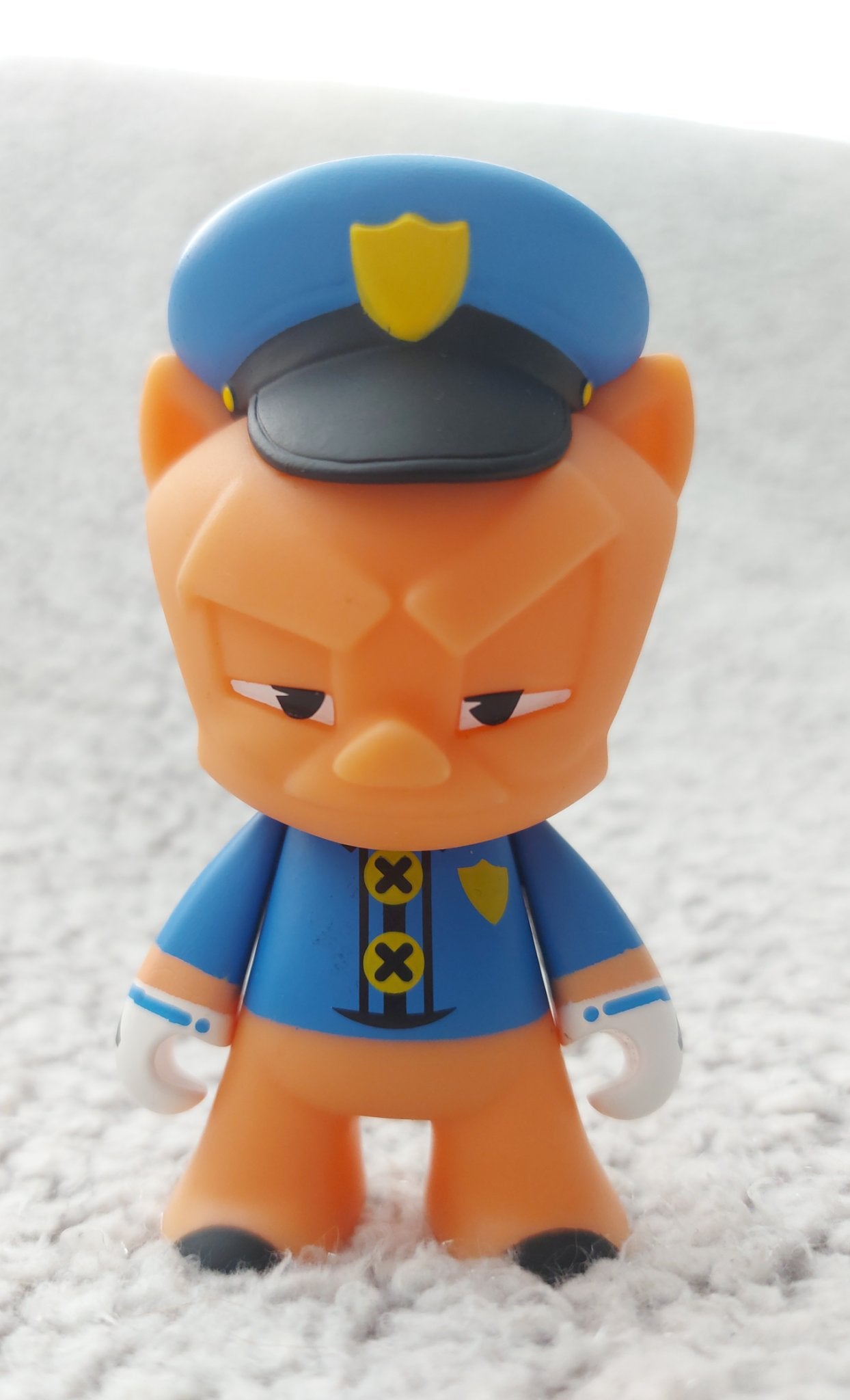 Porky Pig - Looney Tunes Mini Series - Kidrobot