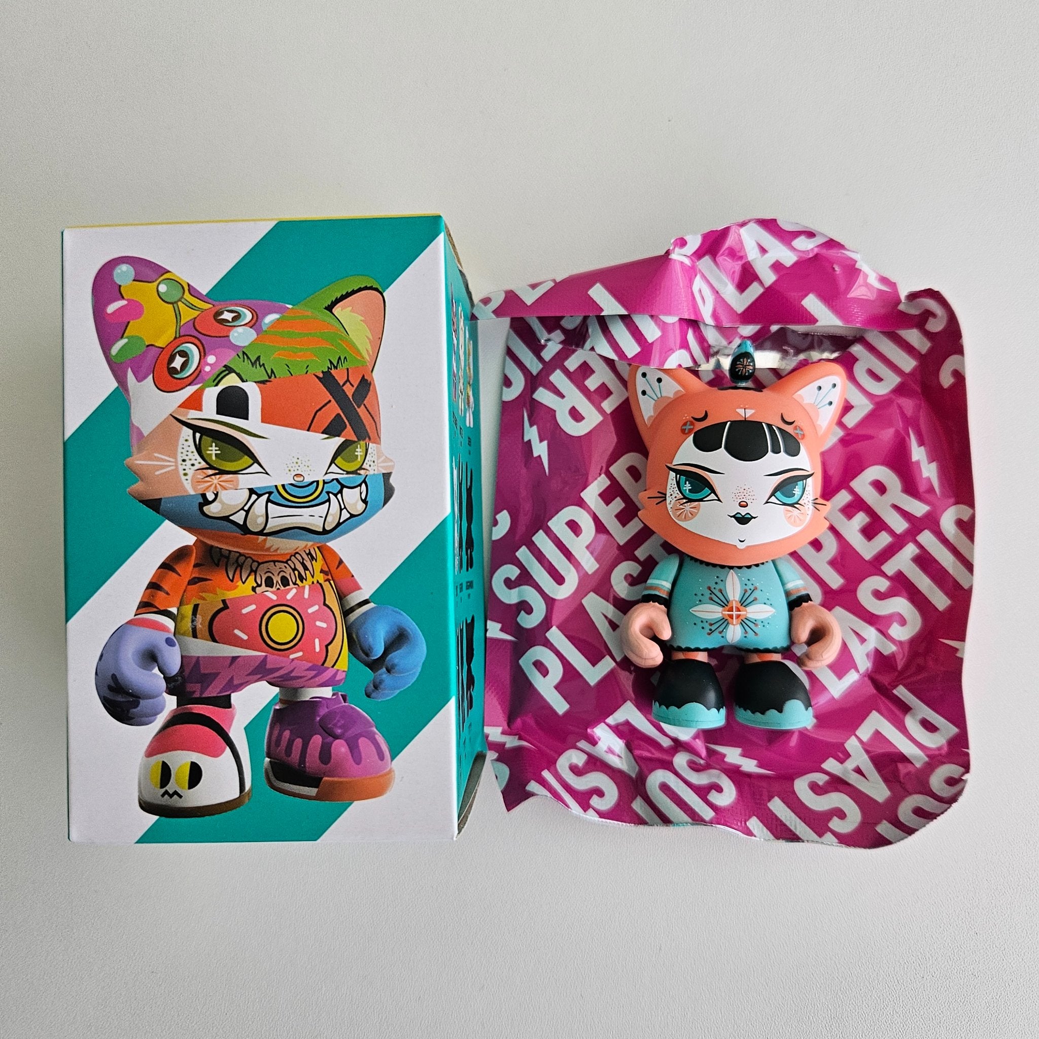 新品未開封 SUPER PLASTIC スーパープラスティック Superplastic - Mindzai Toy Shop