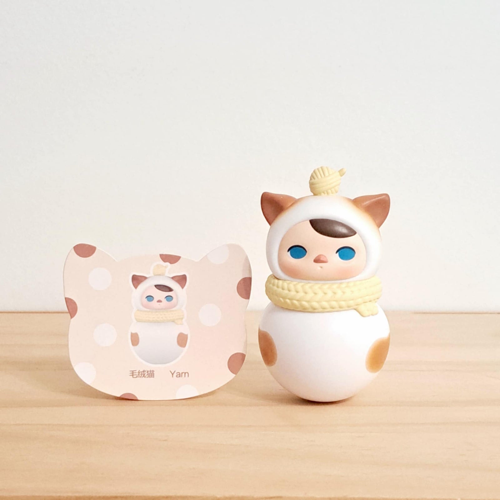 Yam (Cat w/ Yarn Ball) - Pucky Roly Poly Kitty Figure - Pop Mart