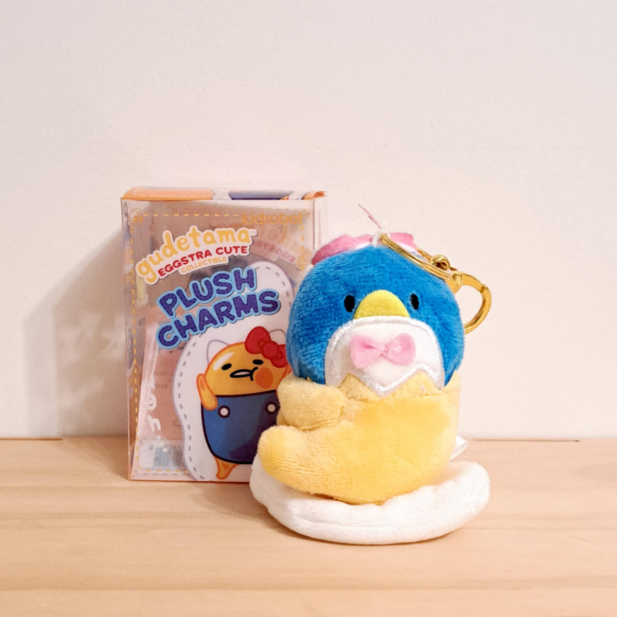 Tuxedo Sam - Sanrio Gudetama Eggstra Cute Collectible Plush Charms - Kidrobot