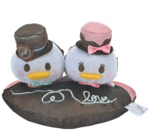 Daisy and Donald Valentine's Plush - DISNEY Tsum Tsum  (Japan Edition) - Disney