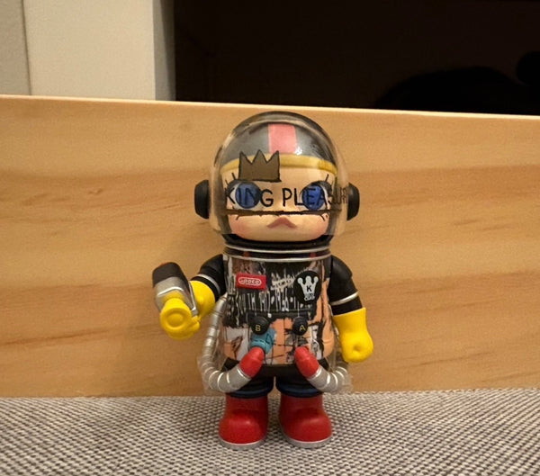 POP MART SPACE MOLLY バスキア BASQUIAT 400% Jean-Michel Basquiat - Space Molly 100% Series 2 by POP MART