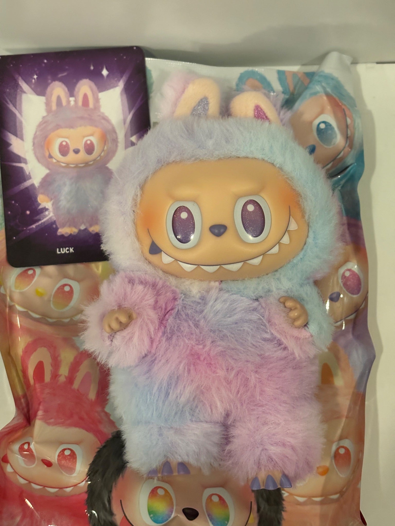 Luck - The Monsters Labubu Big Into Energy Series