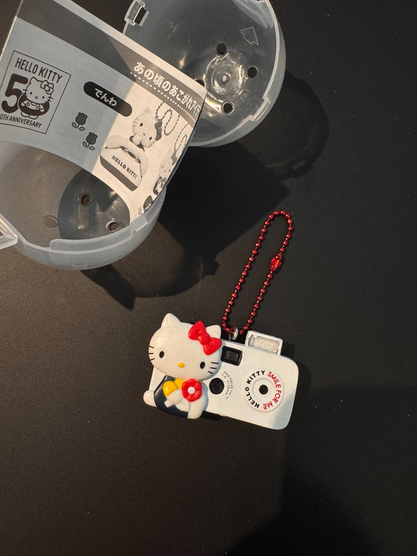 HELLO　KITTY　カジュアルタイム　全5種セット Hello Kitty Camera - Hello Kitty 50th Anniversary Gacha Capsule