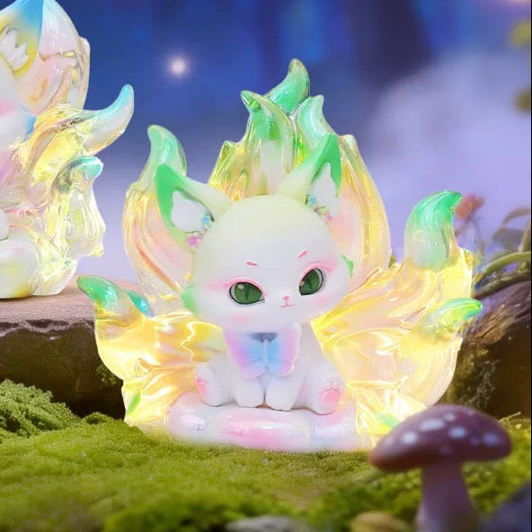 Green - Nine Tail Fox Meet the Lucky for Spirit Series by Xin Zhi Ji