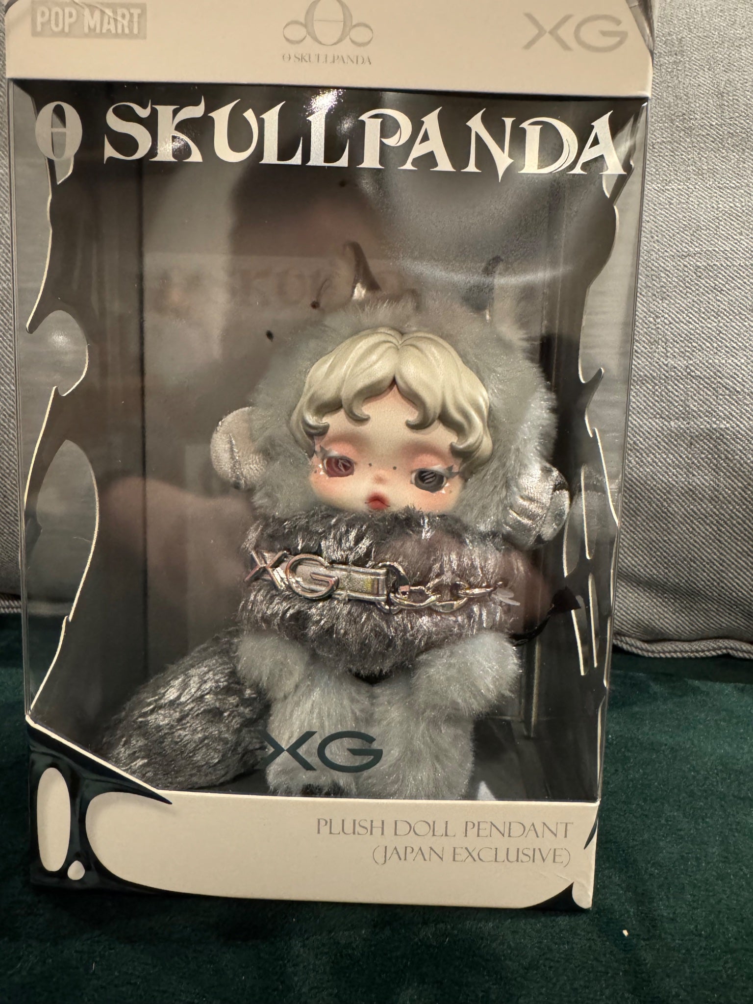 Skullpanda XG - Vinyl Plush Pendant - Pop Mart - Mindzai Toy Shop
