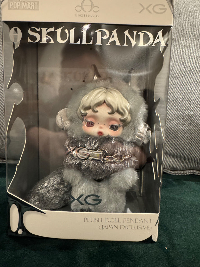 Skullpanda XG - Vinyl Plush Pendant - Pop Mart - Mindzai Toy Shop