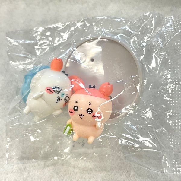 Momonga and Furuhonya Kani - Chiikawa Choco Sap Mini Figure