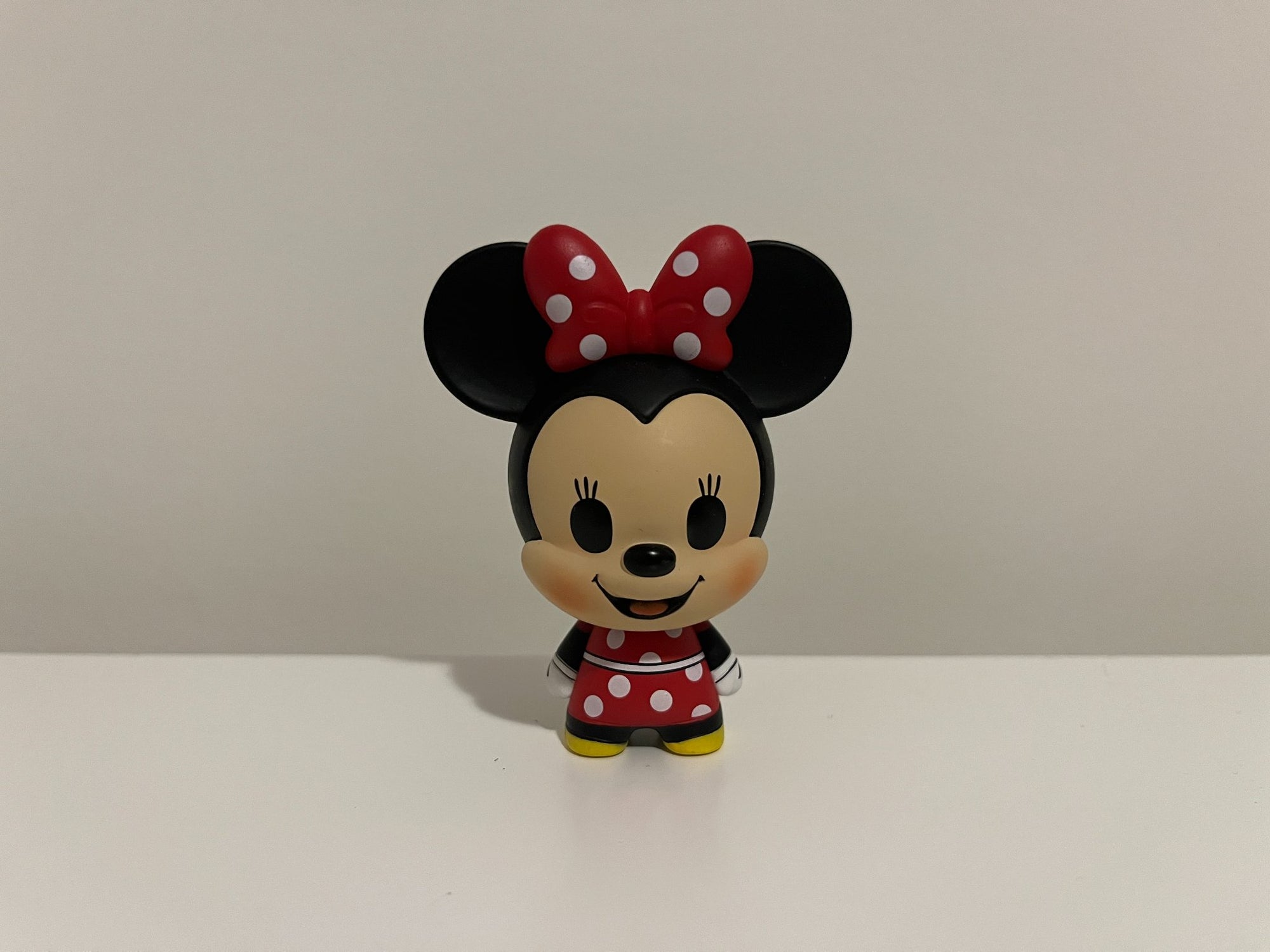 652eb54139e4ab4dc3c1b6b7_minnie-mouse_1746674994540.jpg
