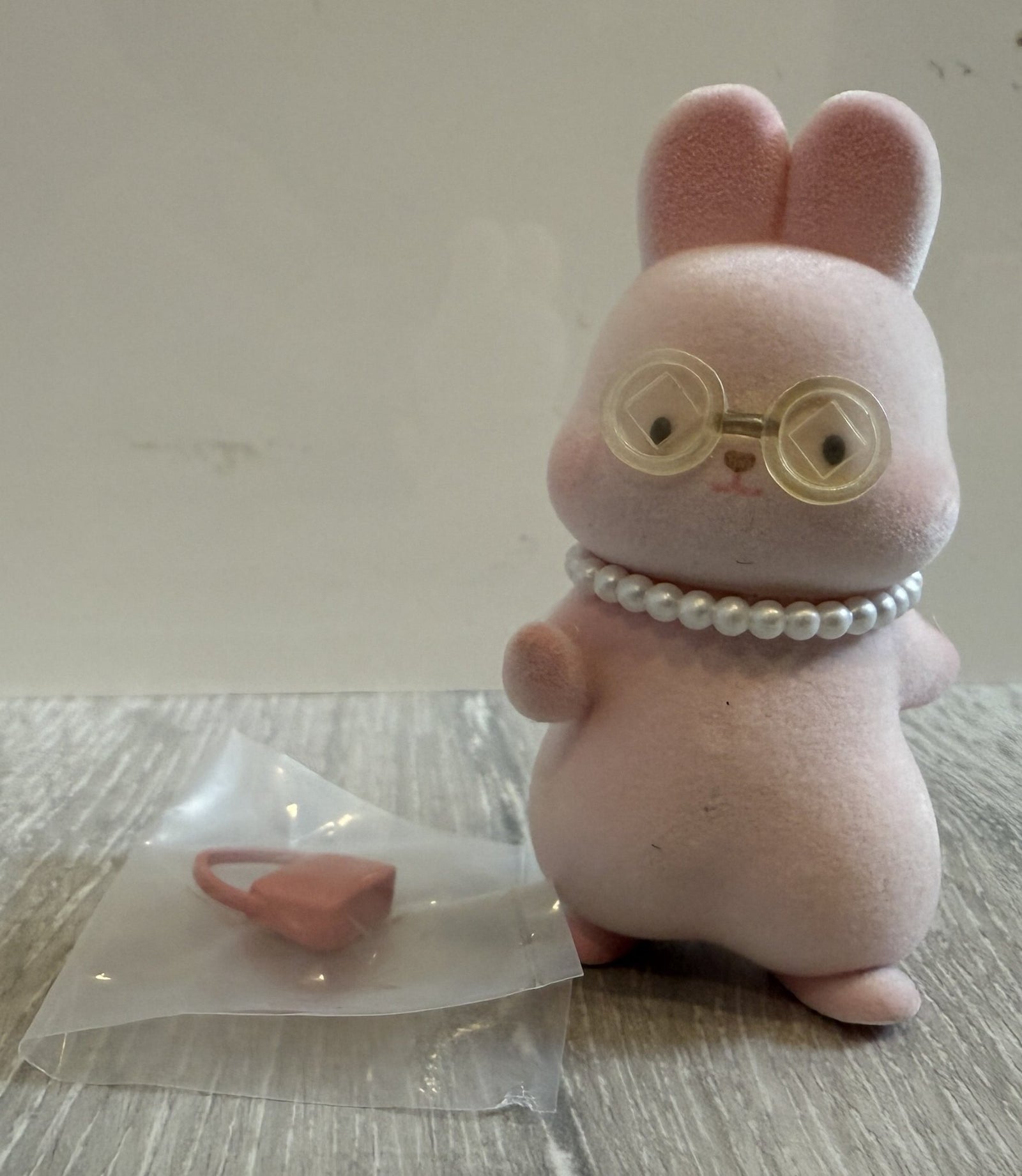 OOTD - Momo Bunny - Funism