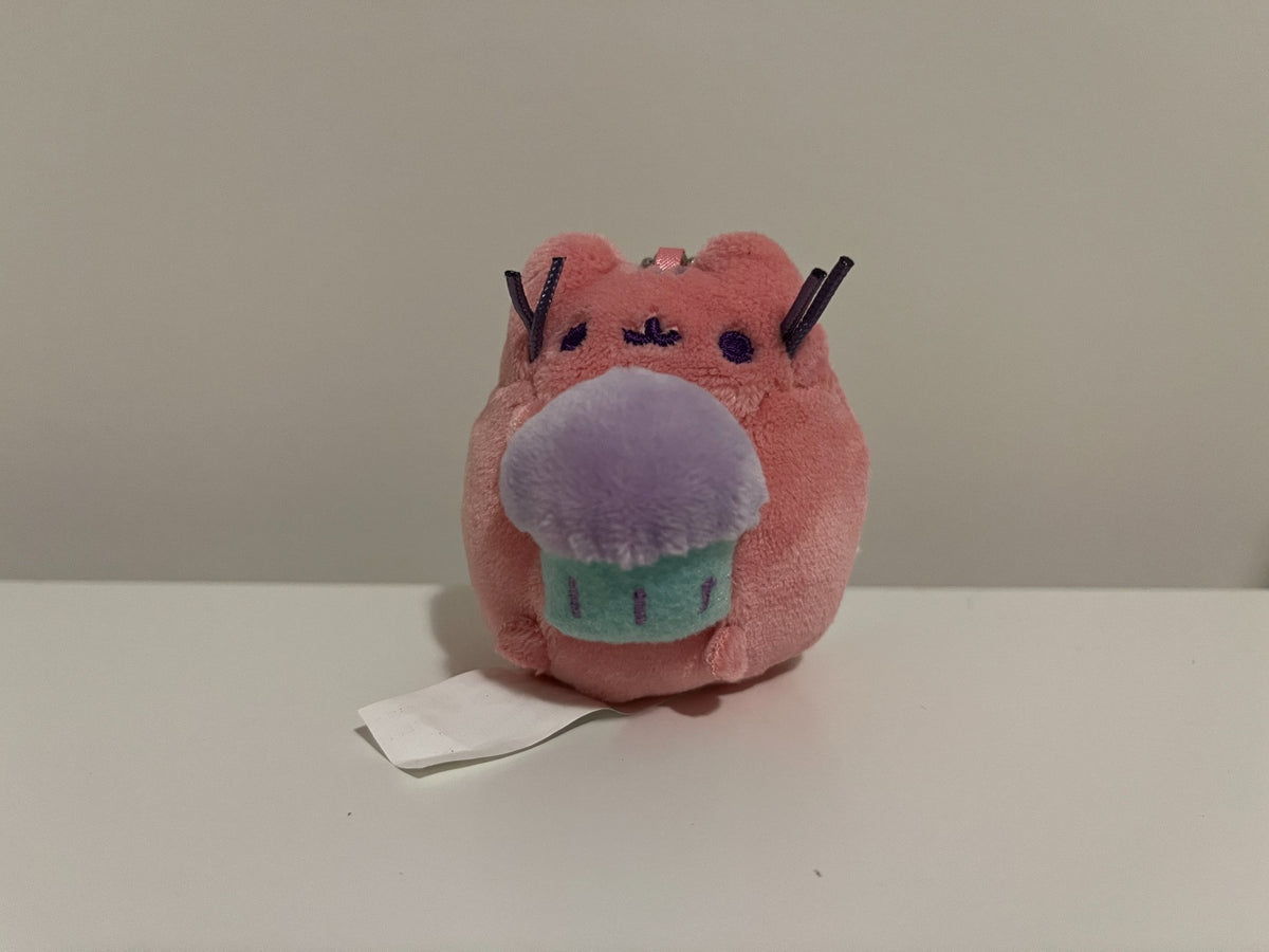 Cupcake - Pusheen Series 1 Snack Time! by Gund