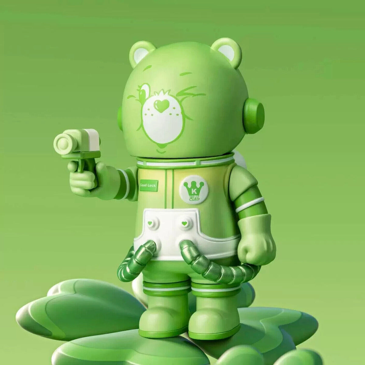 Good Luck Bear - Mega Space Molly 100% Series 3 by POP MART