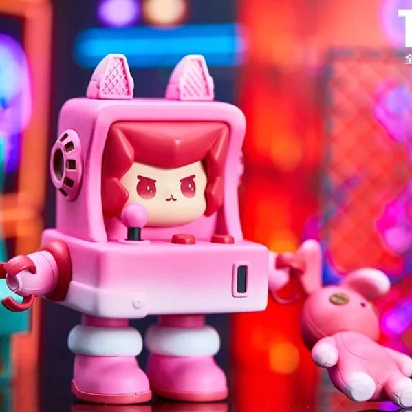Pink Doll - Twinkle Arcade Series by TOP TOY