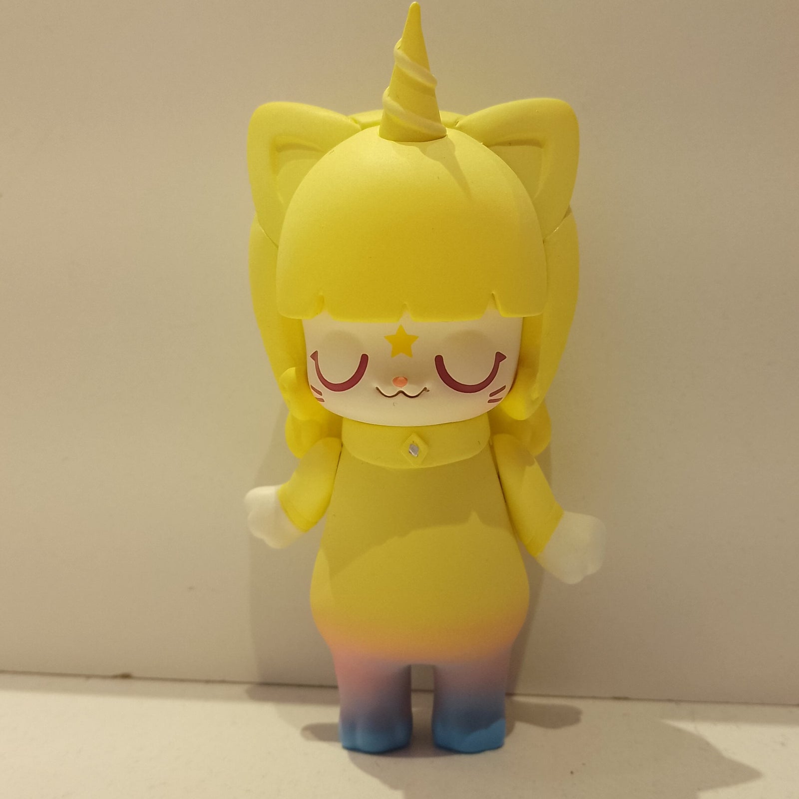 Miki Unicorn (Secret) - KIMMY & MIKI ChimeLong Circus series by 52TOYS