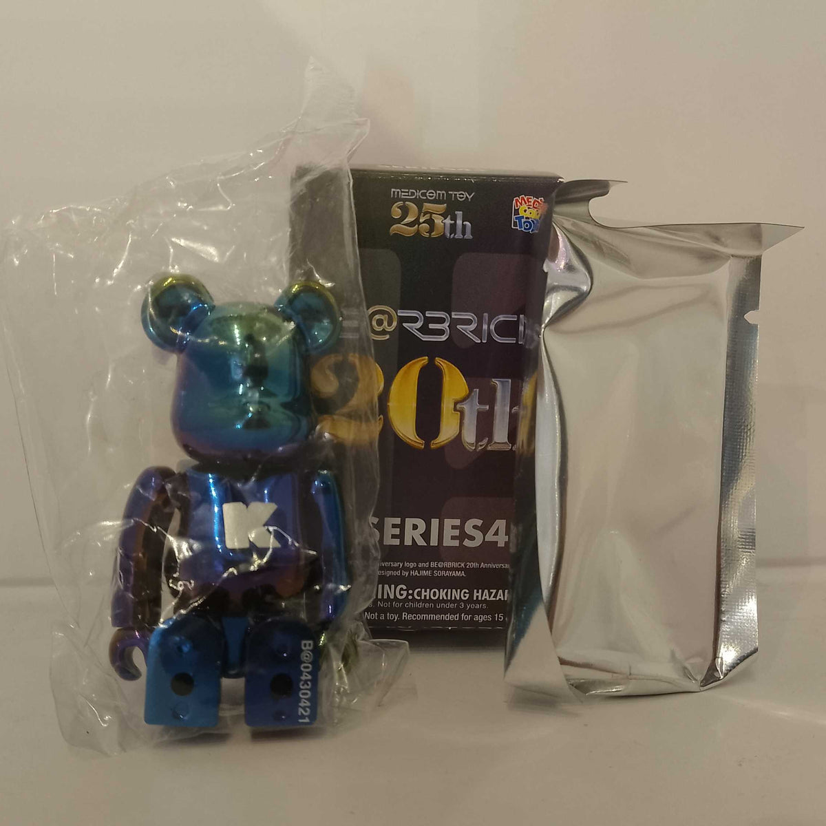 Basic K -  Bearbrick Series 43 by Medicom