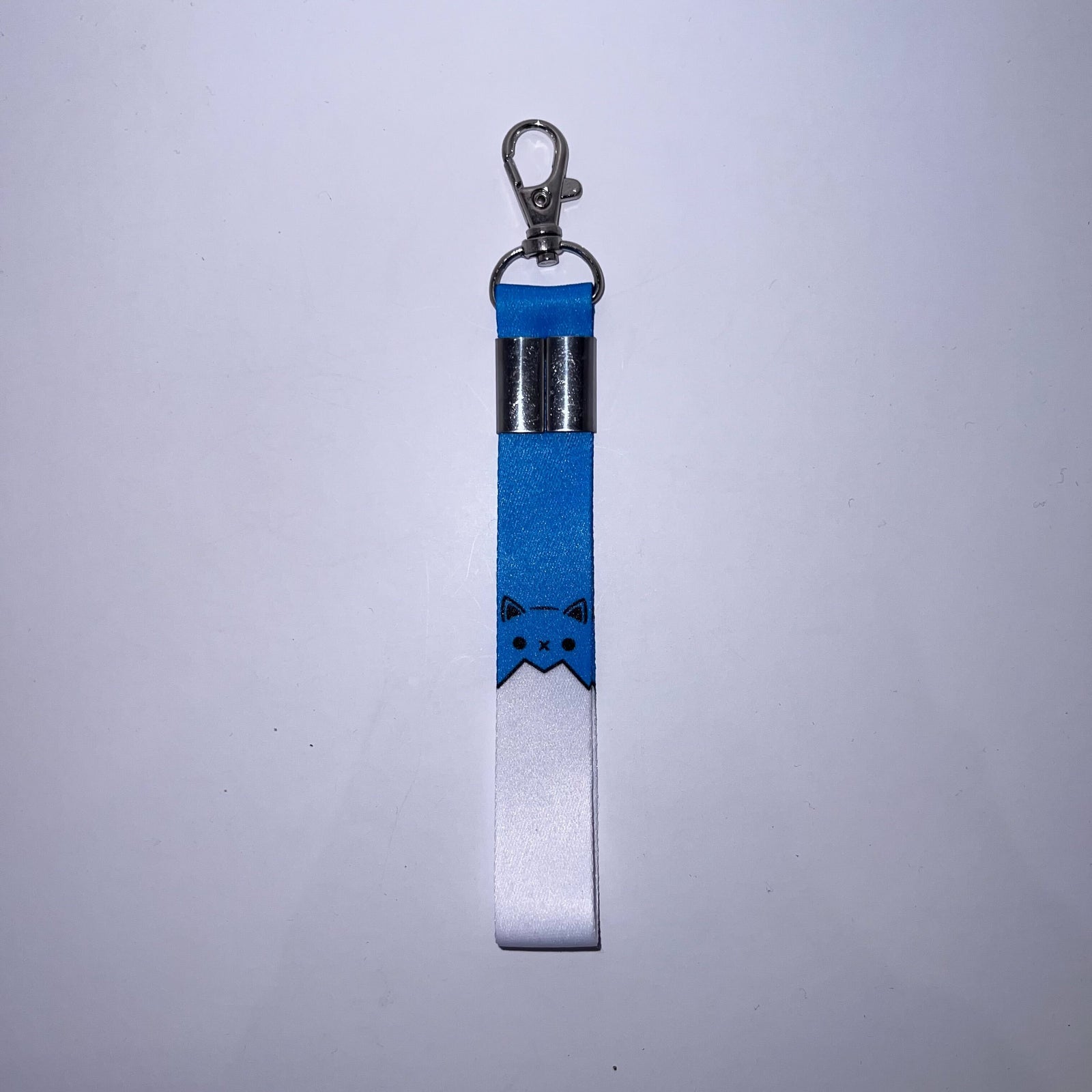 Mizu Lanyard by Mewzuno