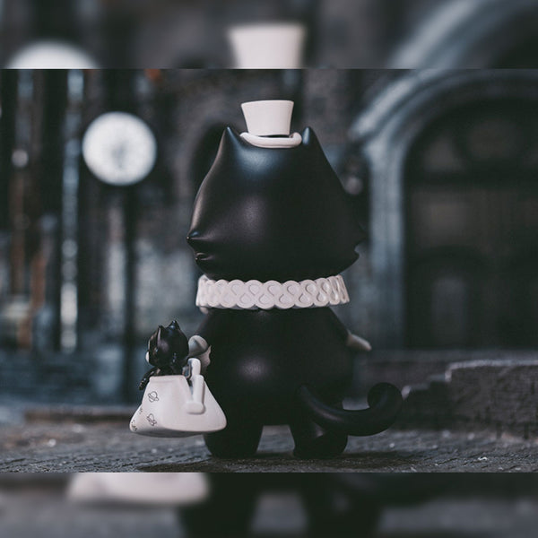 Felix the Cat x Pucky Big Art Toy Figure by POP MART - Mindzai Toy