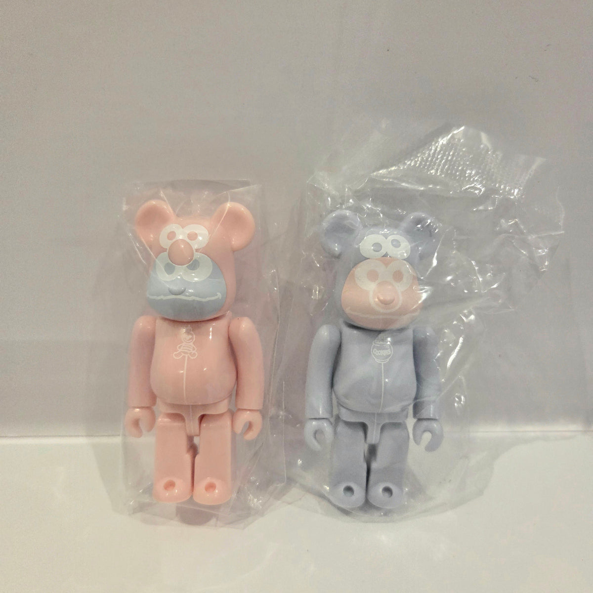 Elmo Suit Pink Gelato Pique and Cookie Monster Suit Blue Gelato Pique Variant (Cute) (Set of 2) - Bearbrick Series 48 by Medicom Toy