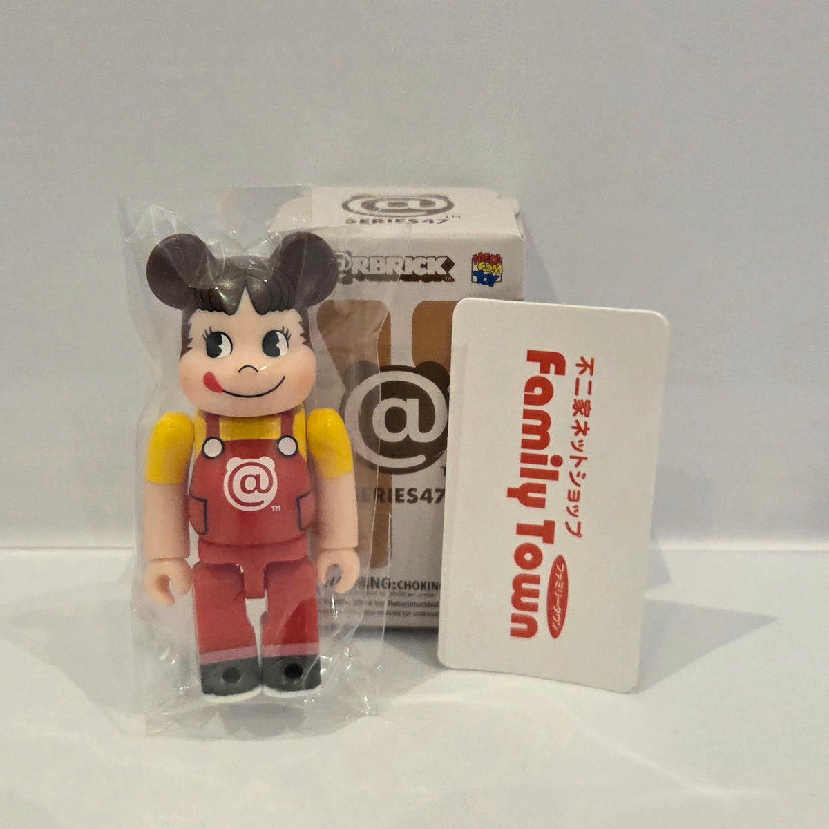 Peko (Secret) - Bearbrick Series 47 by Medicom Toy