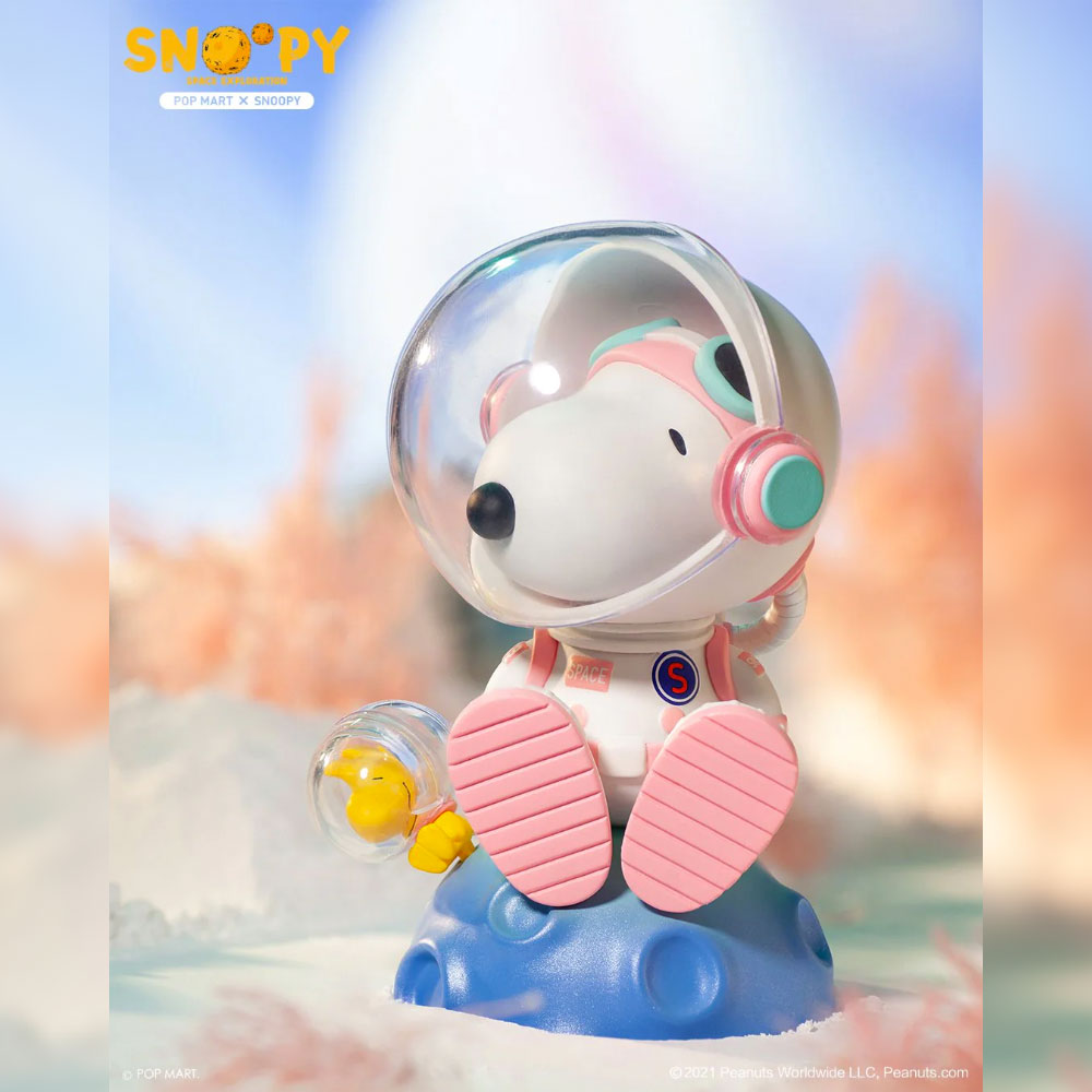 On The Moon Snoopy - Snoopy Space Exploration Series by POP MART