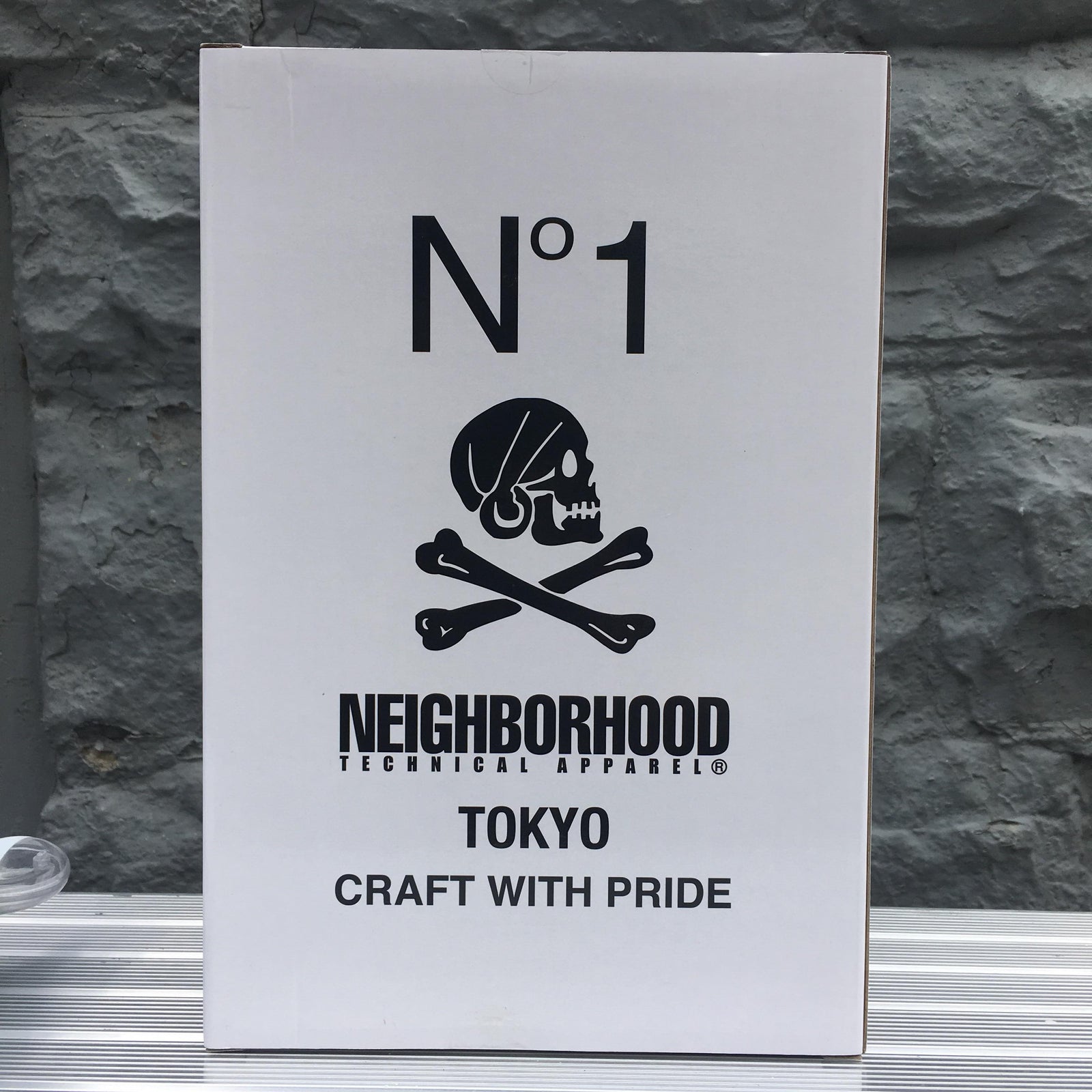 Neighborhood White 100% + 400% Bearbrick Set by Medicom Toy x Neighborhood