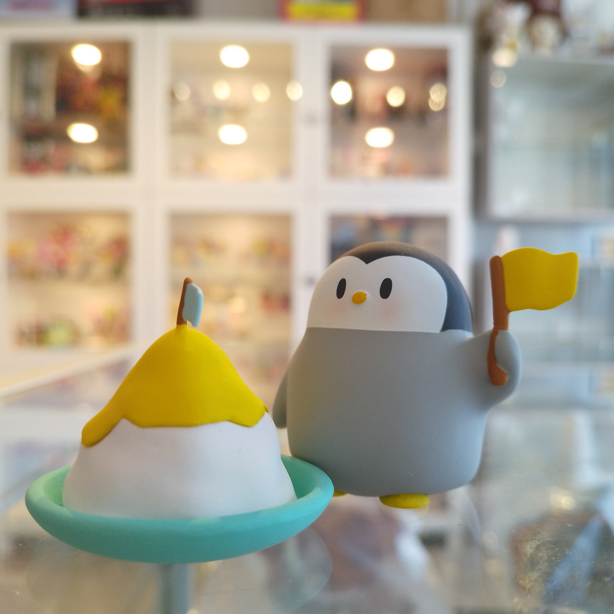 Little Penguin - Molinta Apple Village Series by Molinta x Finding Unicorn - 1