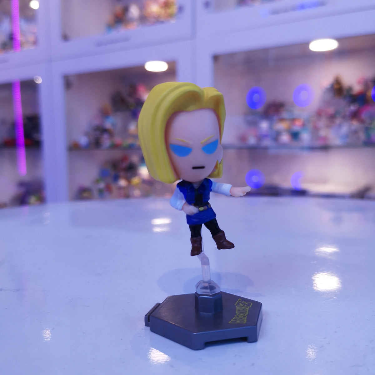 Android 18 - Dragon Ball Z Original Mini Figurine 1 - 1