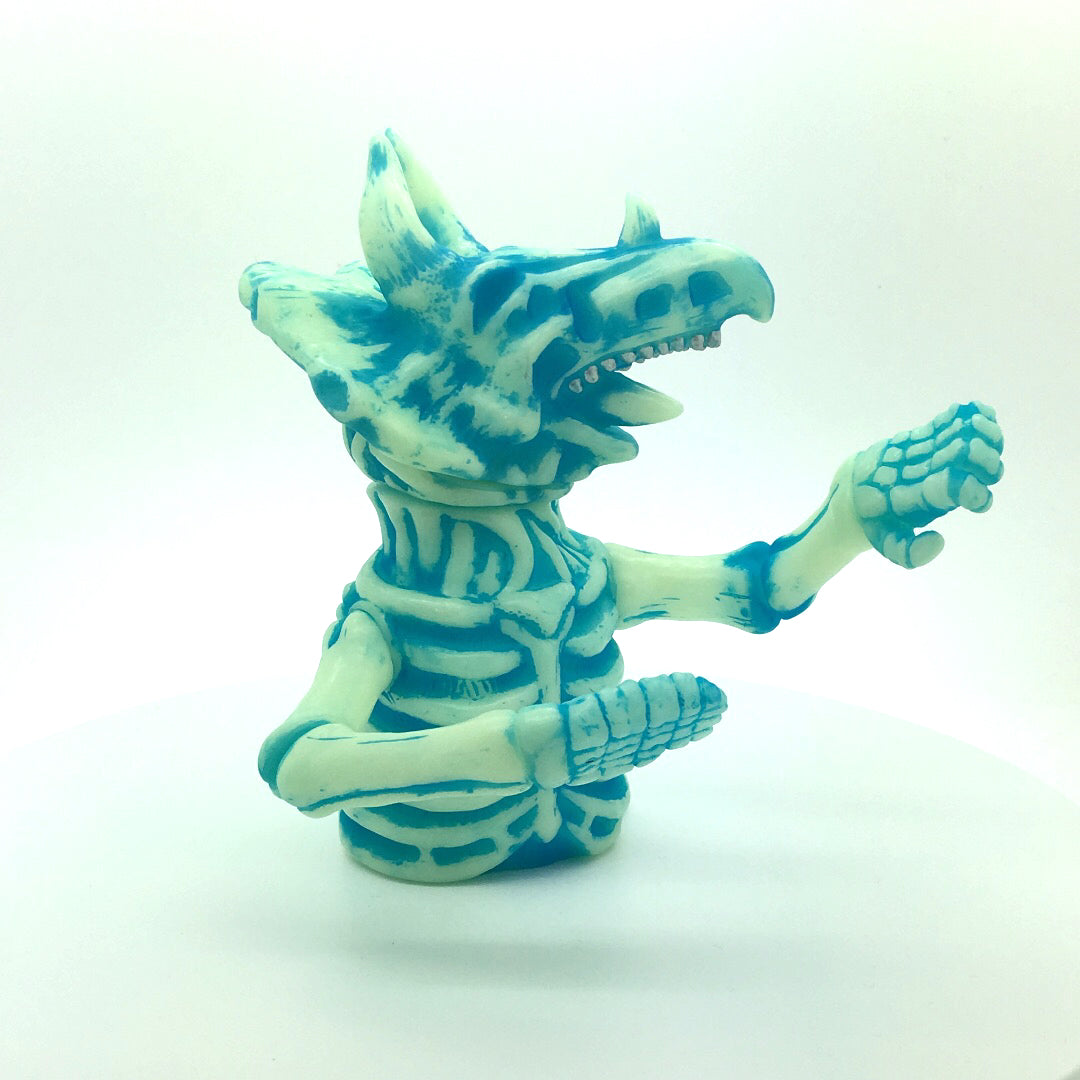 Gashadokutops Sofubi - Creaking Skull by Cereal Box Toys Go!