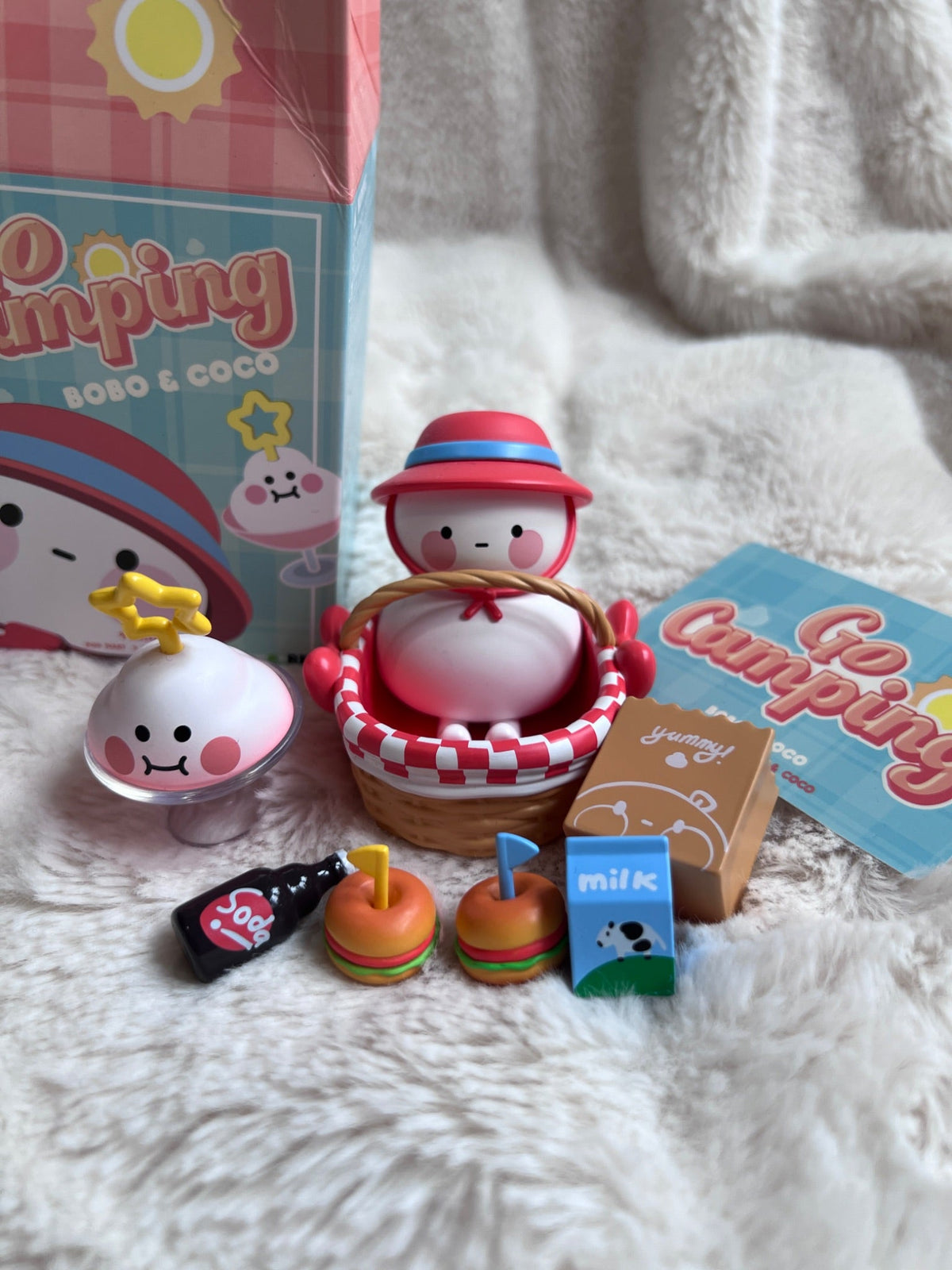 Bobo and Coco Go Camping Series by POP MART - Picnic - 1