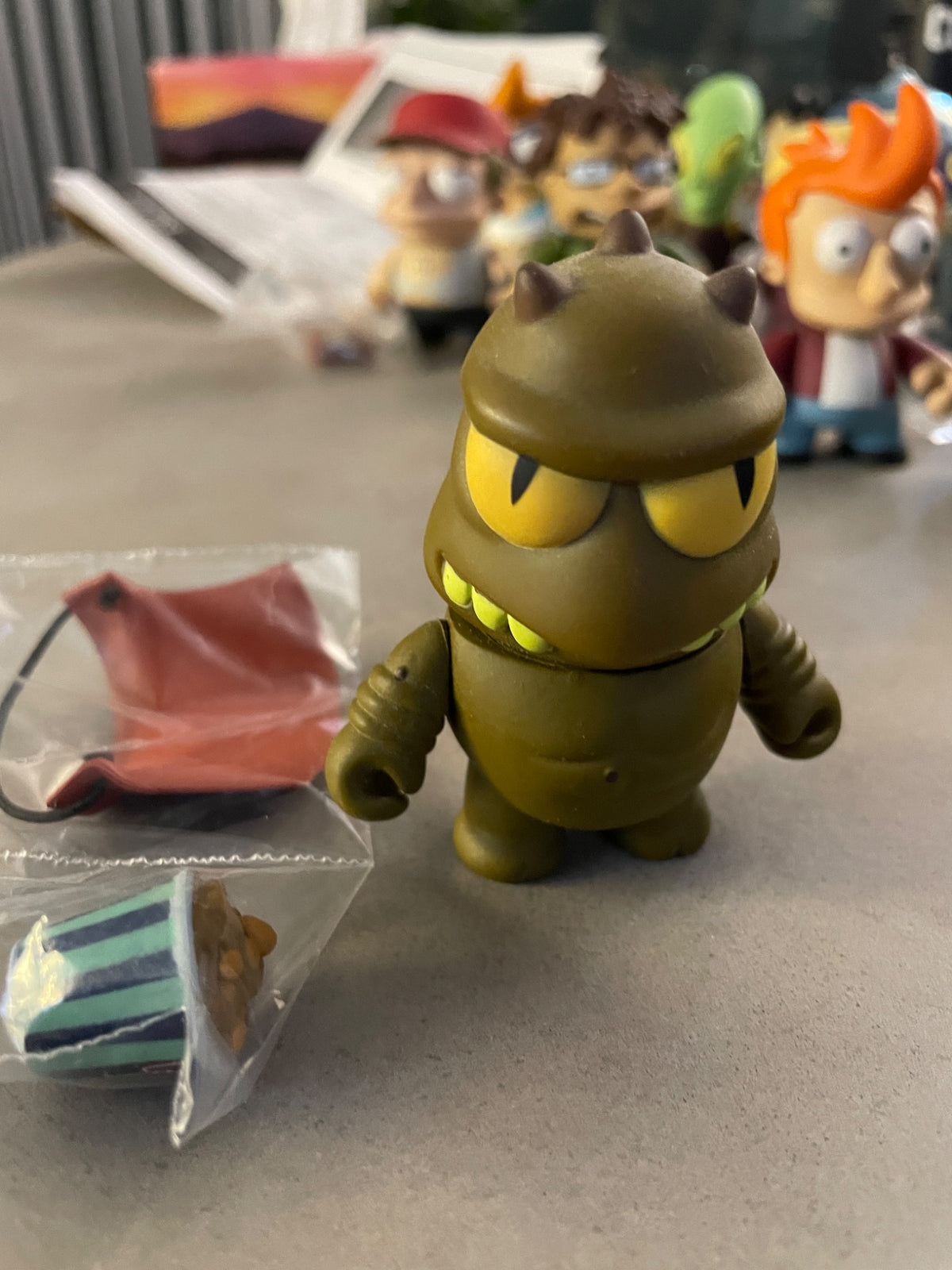 Kidrobot Futurama series 1 Lrrr - 1