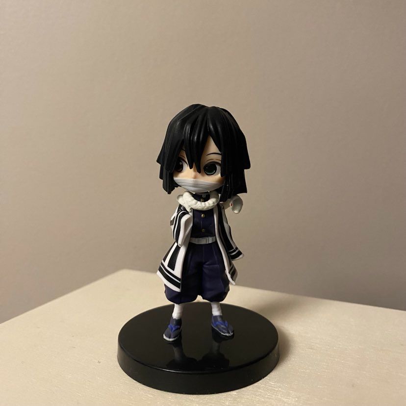 Banpresto - Demon Slayer Obanai Iguro Q posket Petit Figure - 1