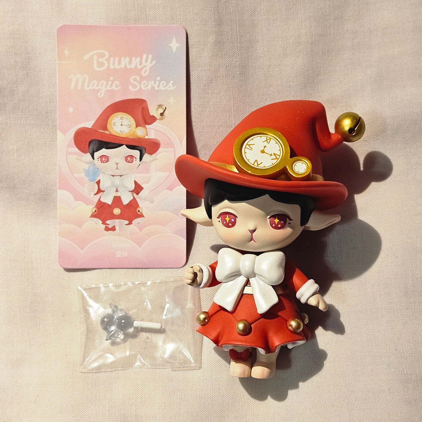 Eileen - Bunny Magic Series by POP MART - 1