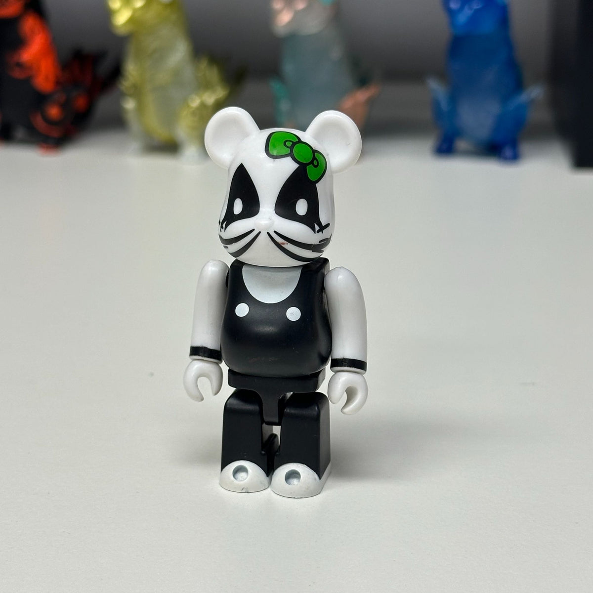 Hello Kitty KISS Bearbrick 100% - The Catman - 1