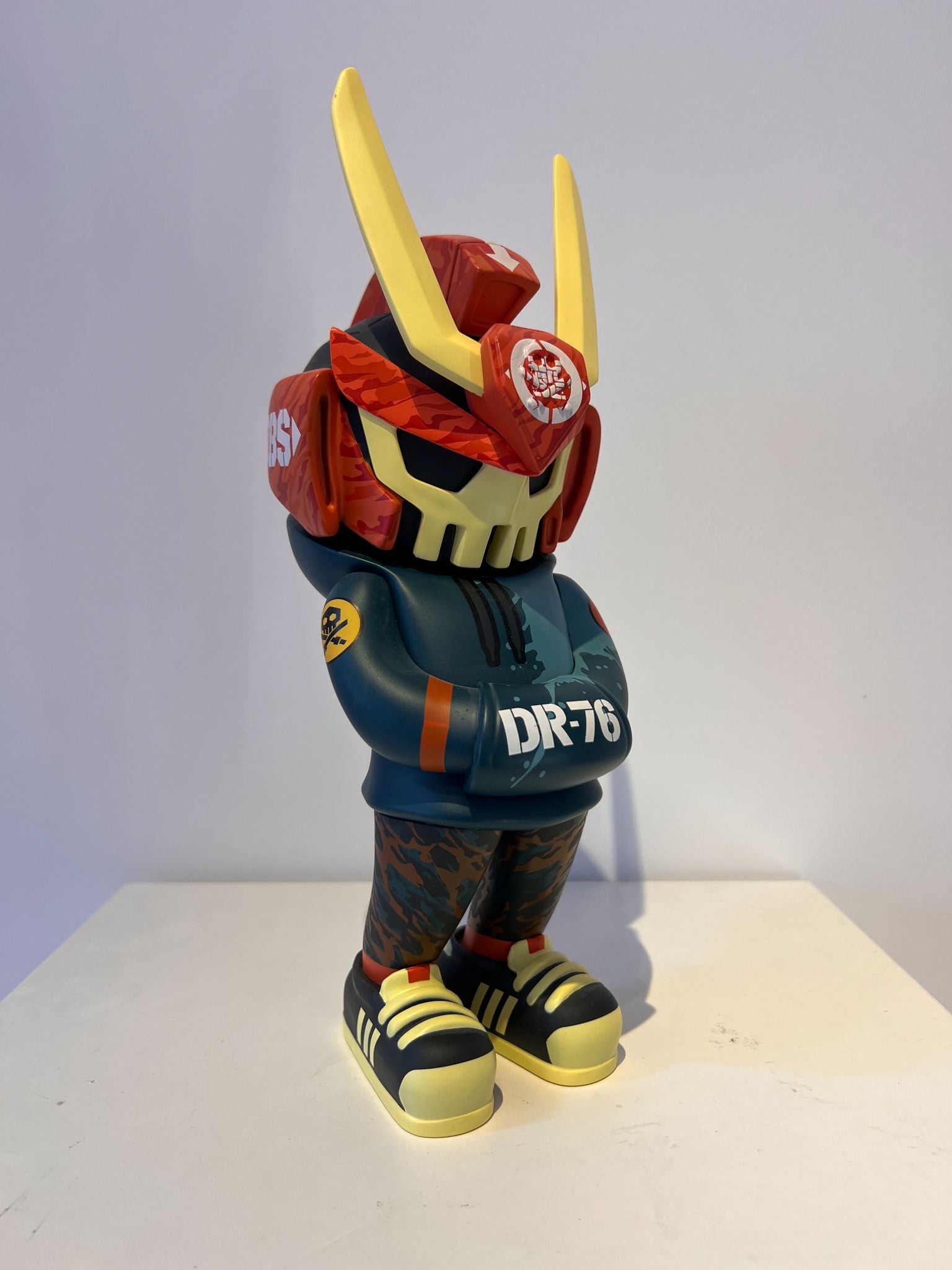 DR76 Mega TEQ63 by Dragon76 x Quiccs x Martian Toys - 1