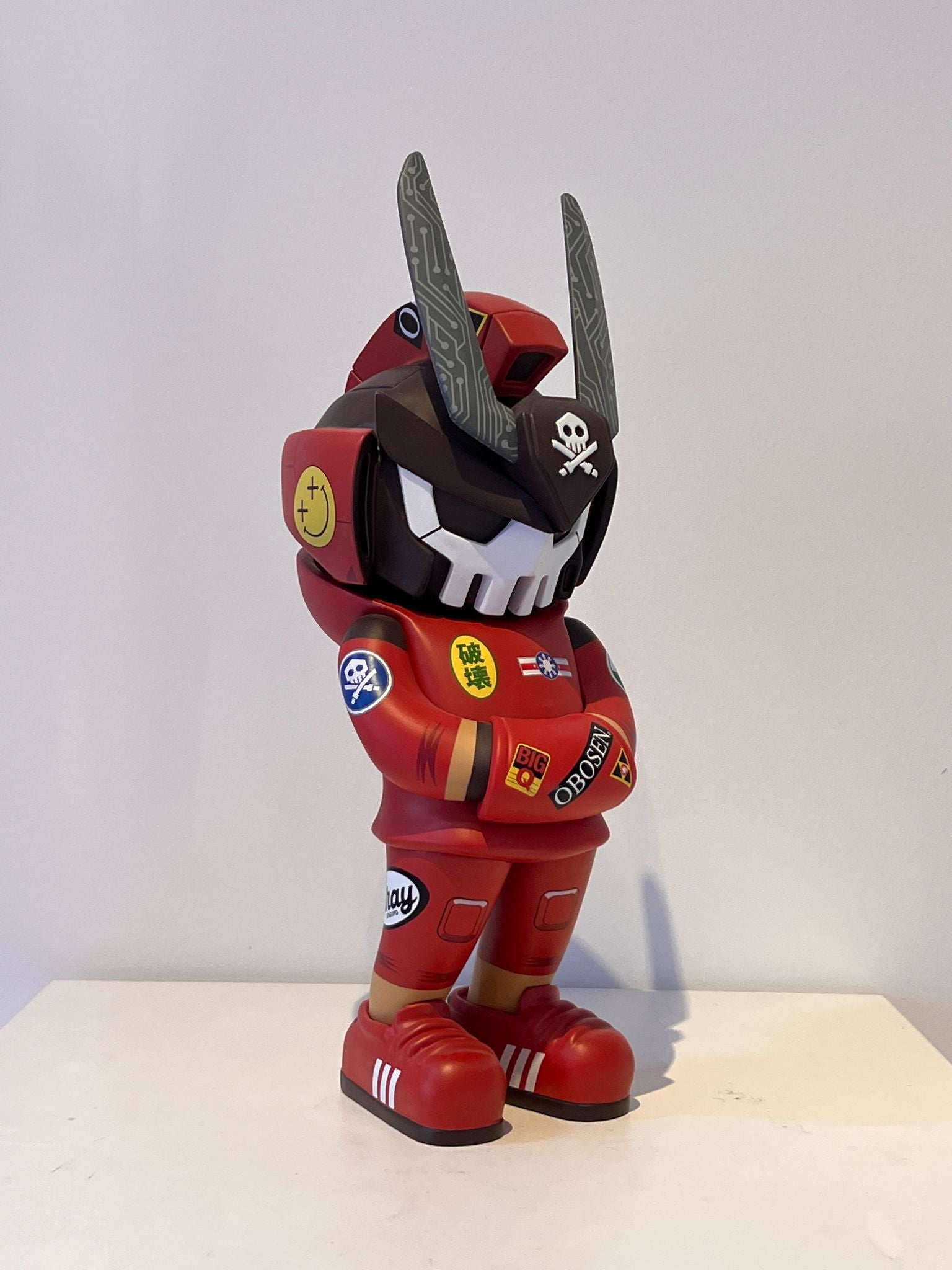 Ottomo 12" MEGA TEQ63 by Quiccs x Martian Toys - 1