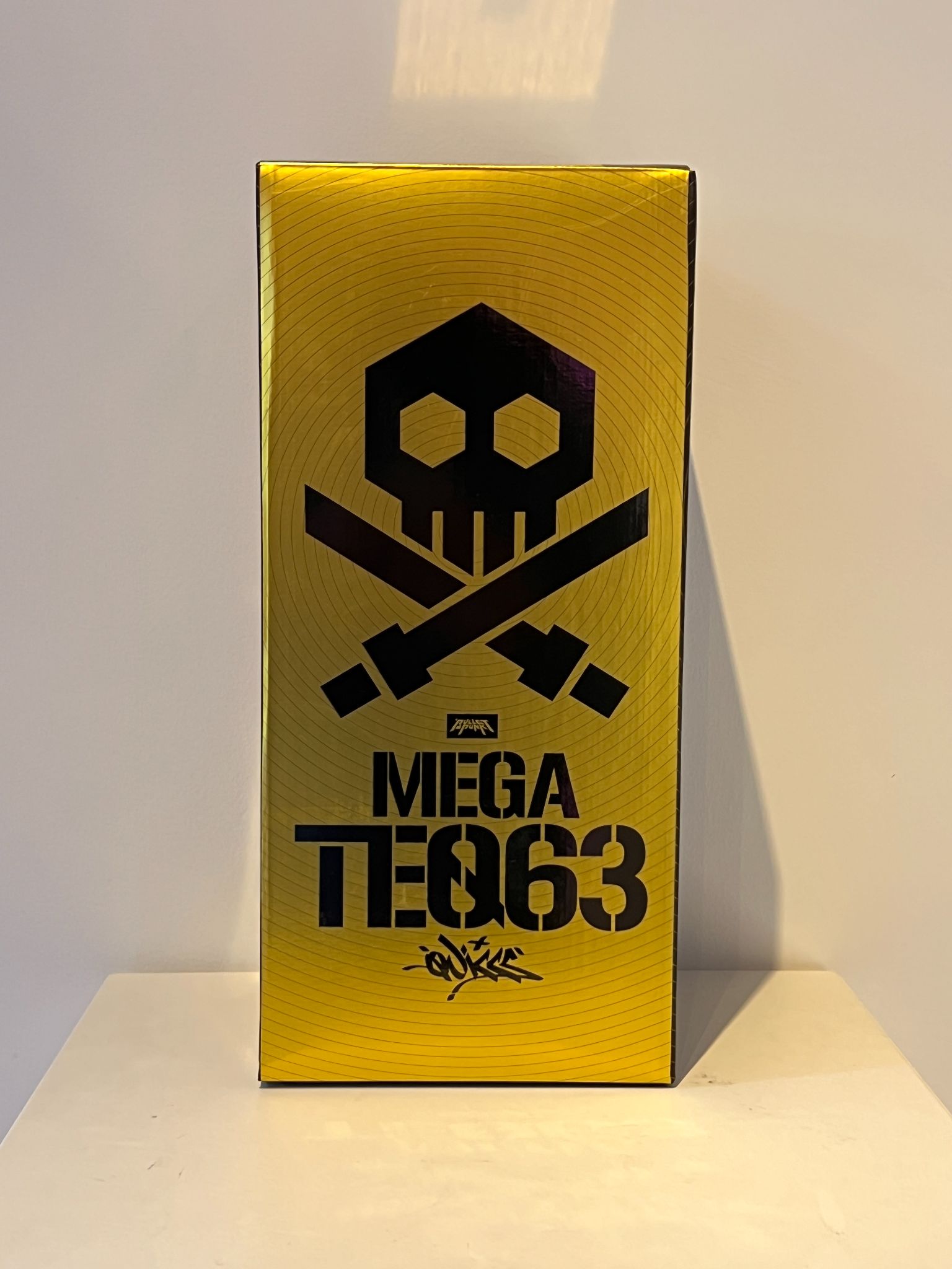 Ottomo 12" MEGA TEQ63 by Quiccs x Martian Toys - 3
