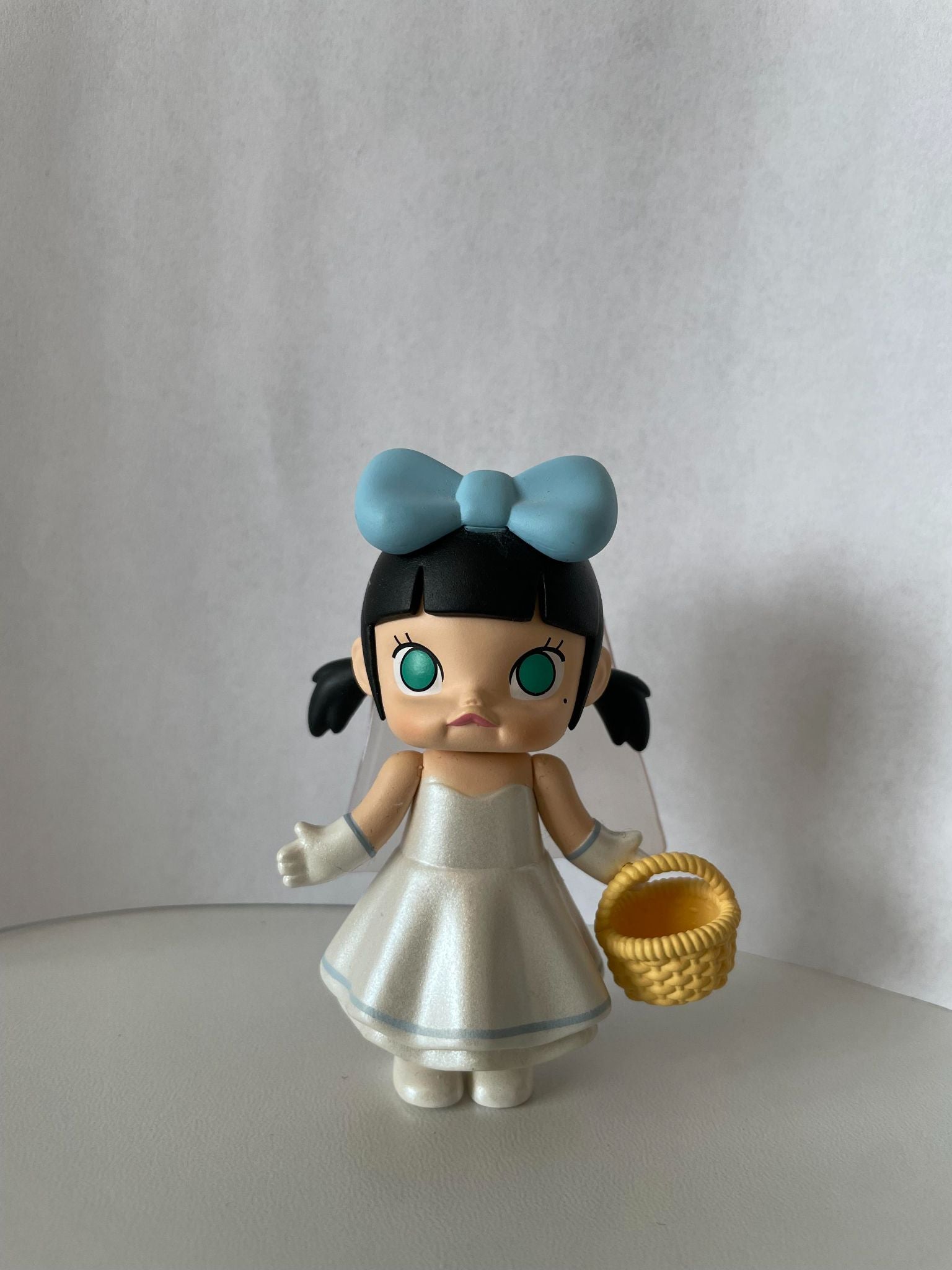 POP MART x Molly Wedding Flower Girl - 1