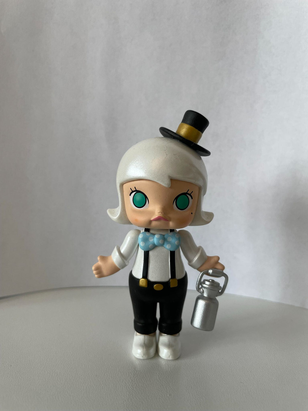 Prince Milky - POP MART x Molly Wedding Flower Girl - 1