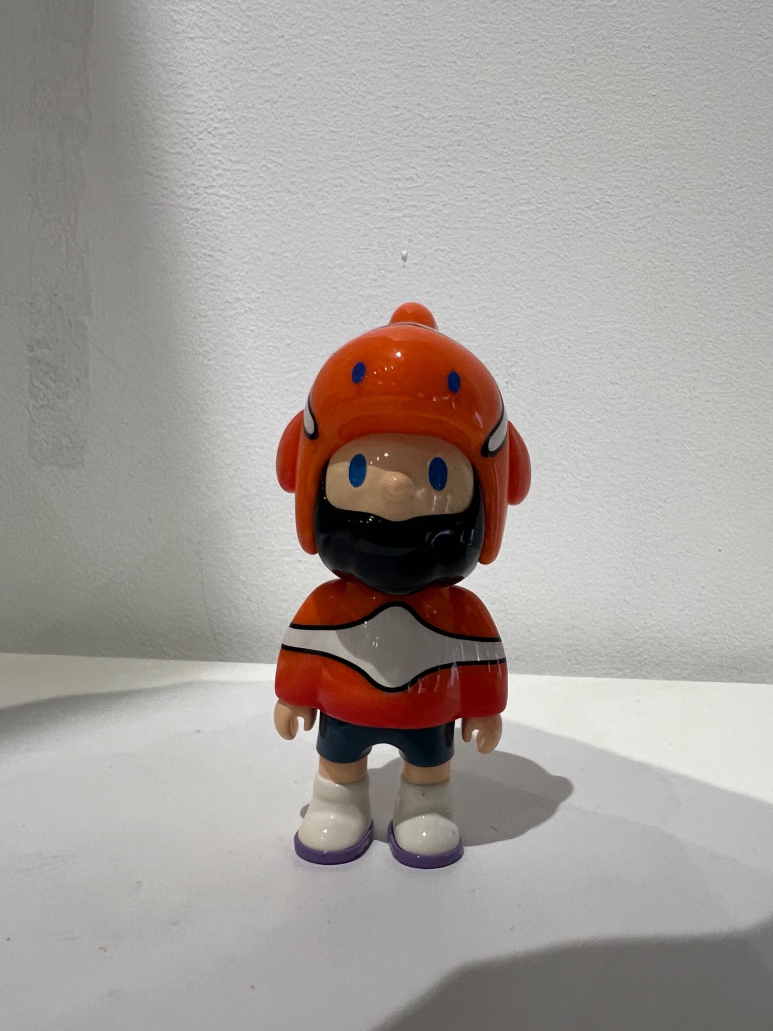 Hidden Clown Fish - FARMER BOB SOCIAL ANIMAL - FINDING UNICORN - 1