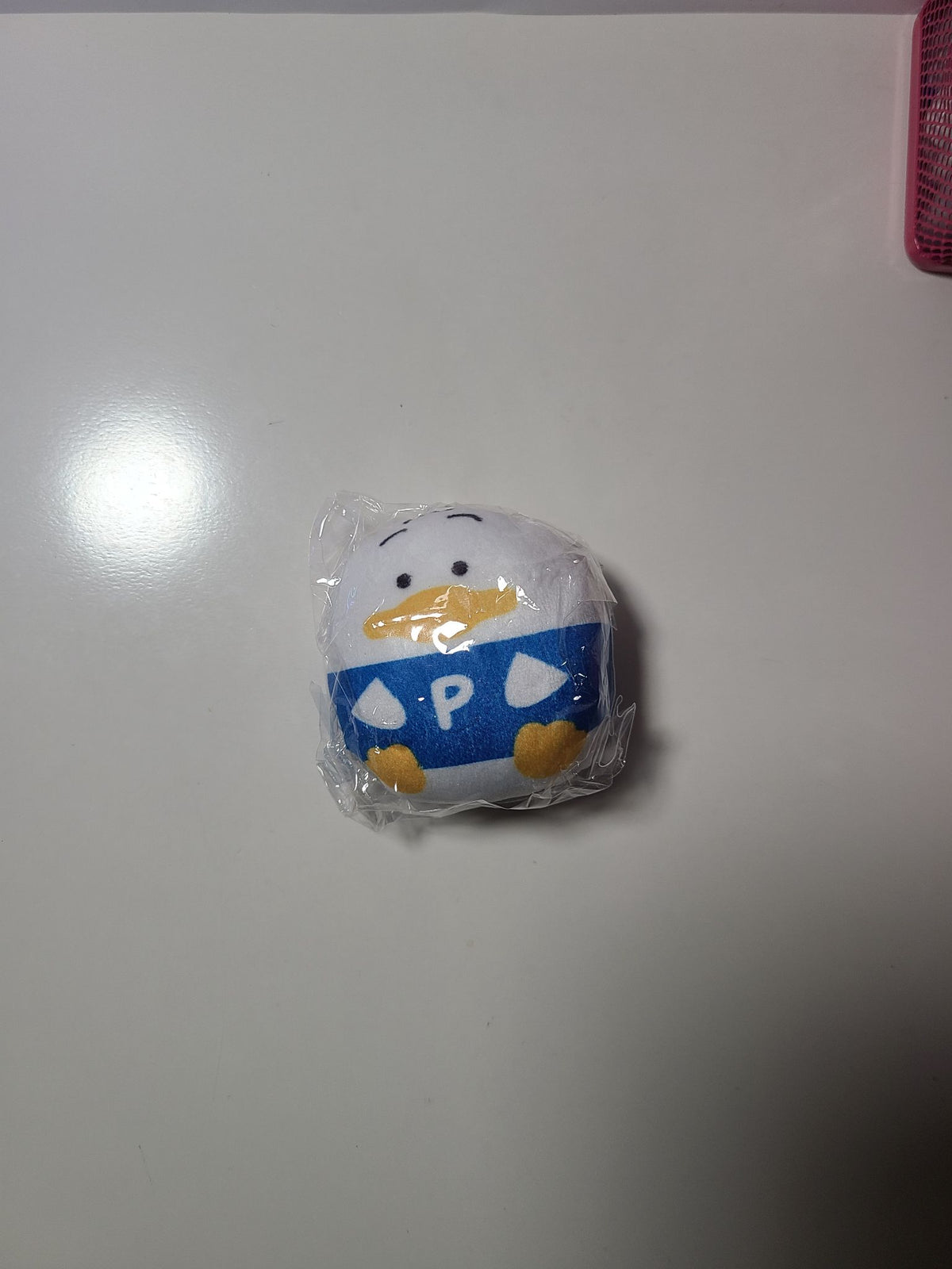 Pekkie Plushy - Sanrio  - 1