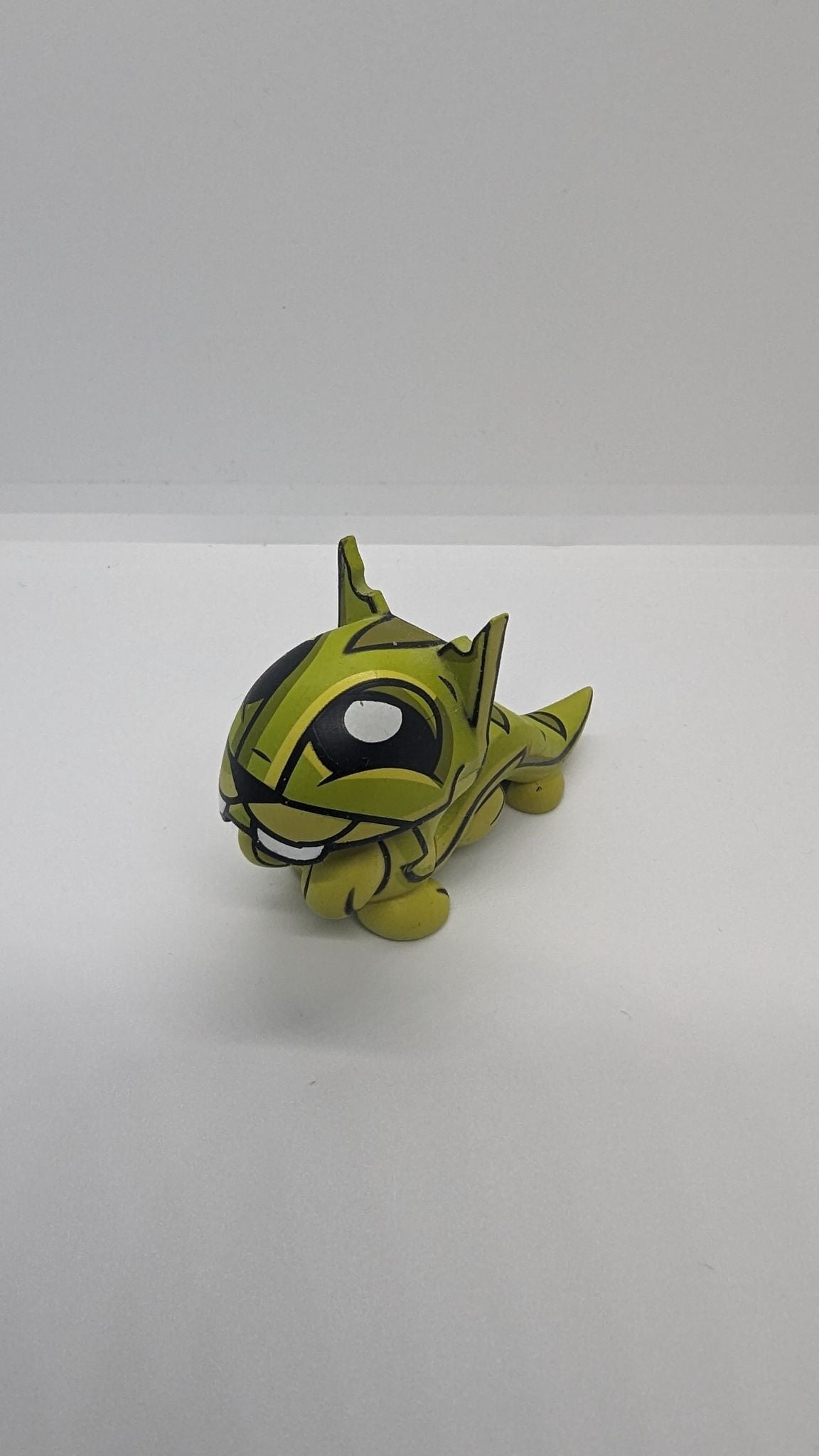 Kidrobot x Joe Ledbetter - Kitty Pillar - 1