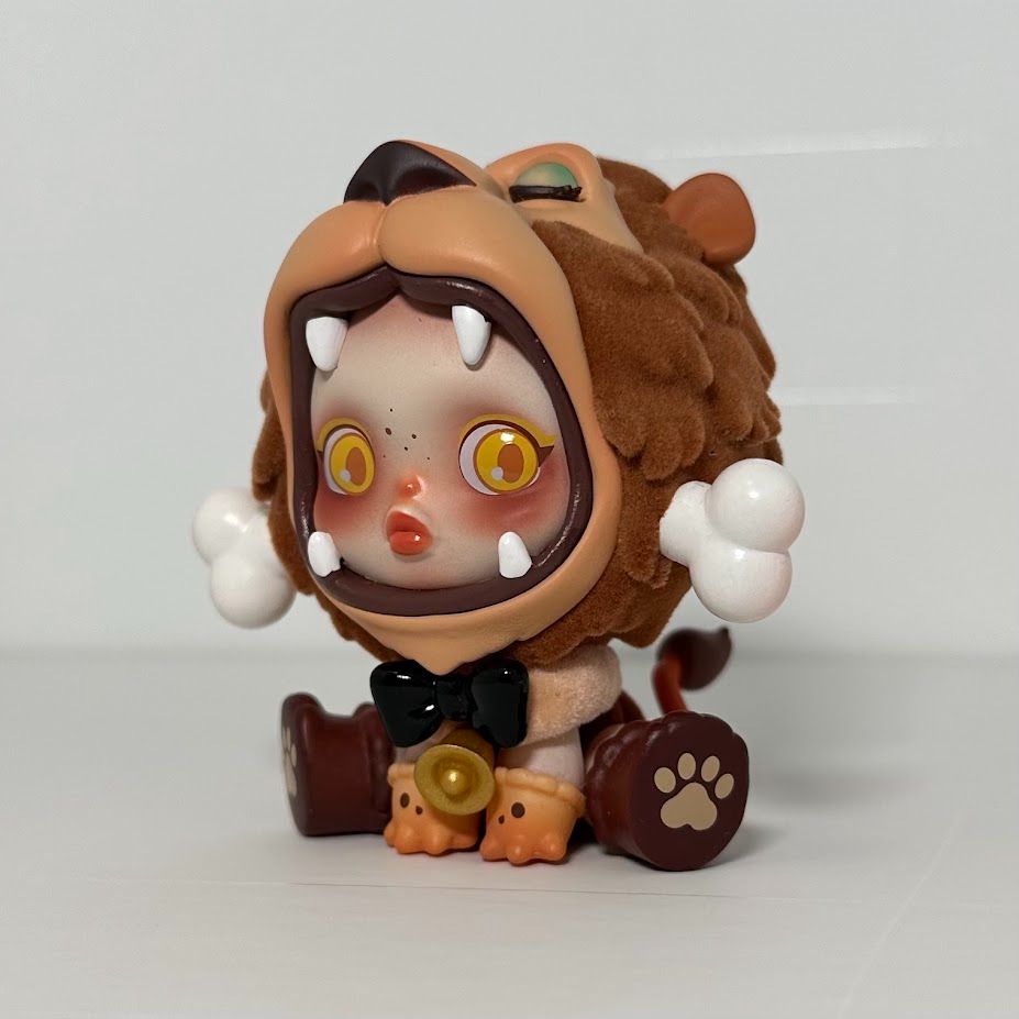 Kitty - Addams Family Series - SKULLPANDA x POPMART - 1