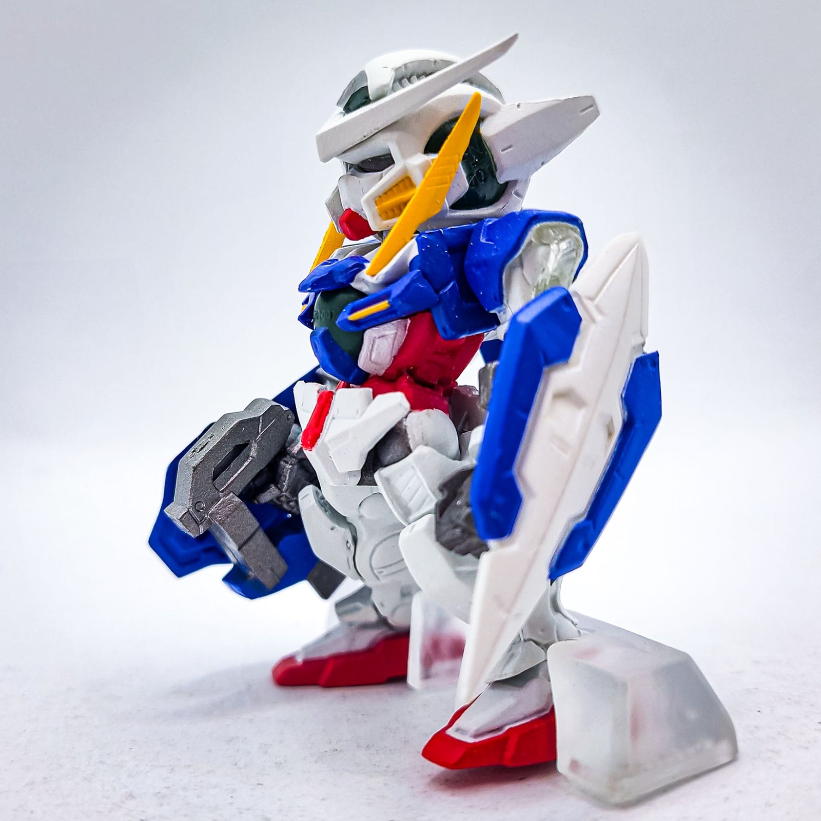 Gundam Converge #04 Gundam Exia by Bandai - 1