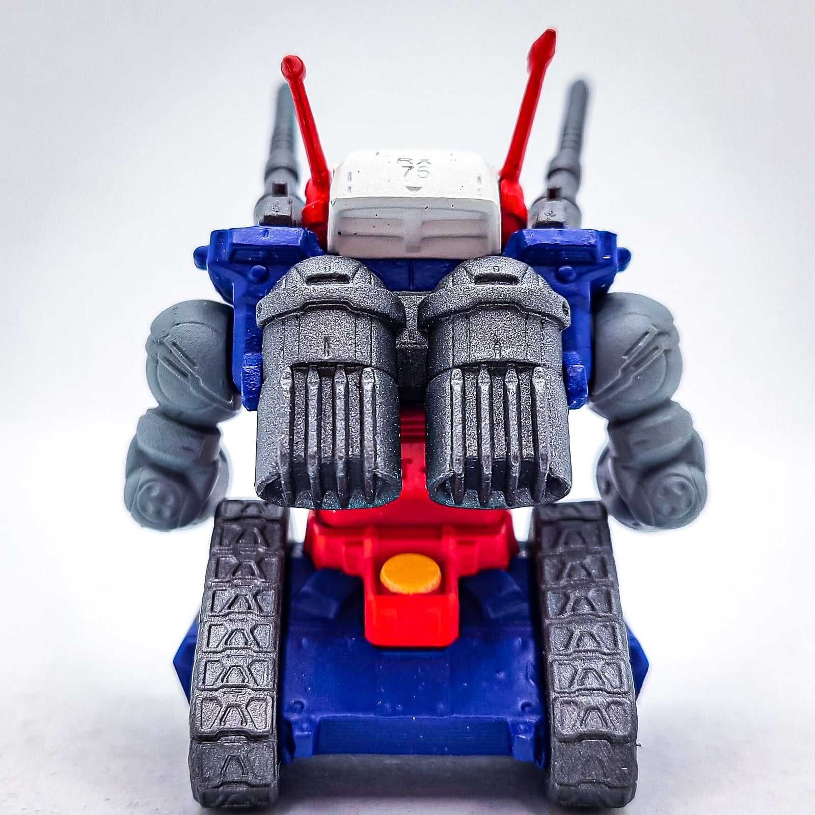 Gundam Converge #03 Guntank by Bandai - 1